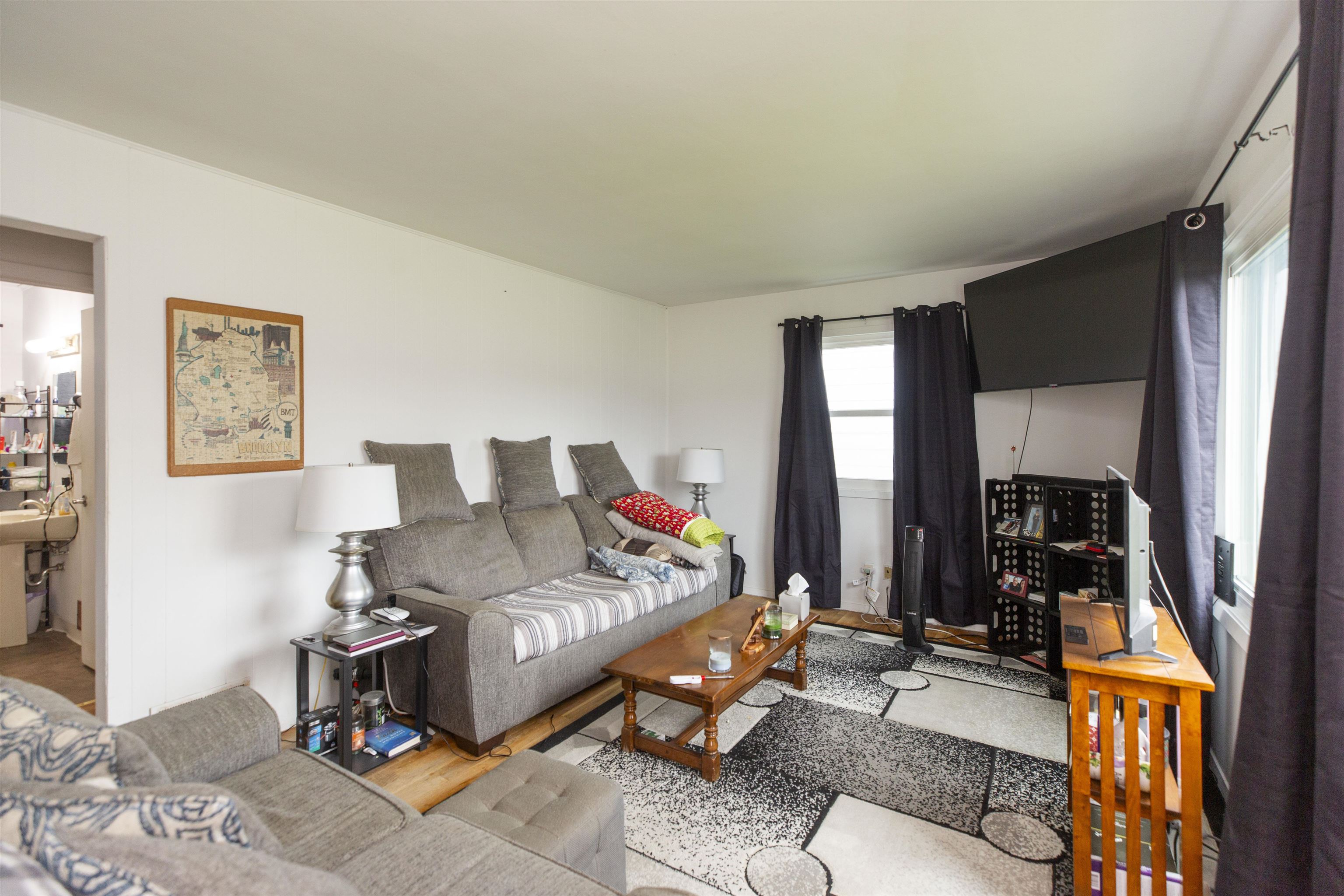 2806 Milburn Boulevard Property Photo 5