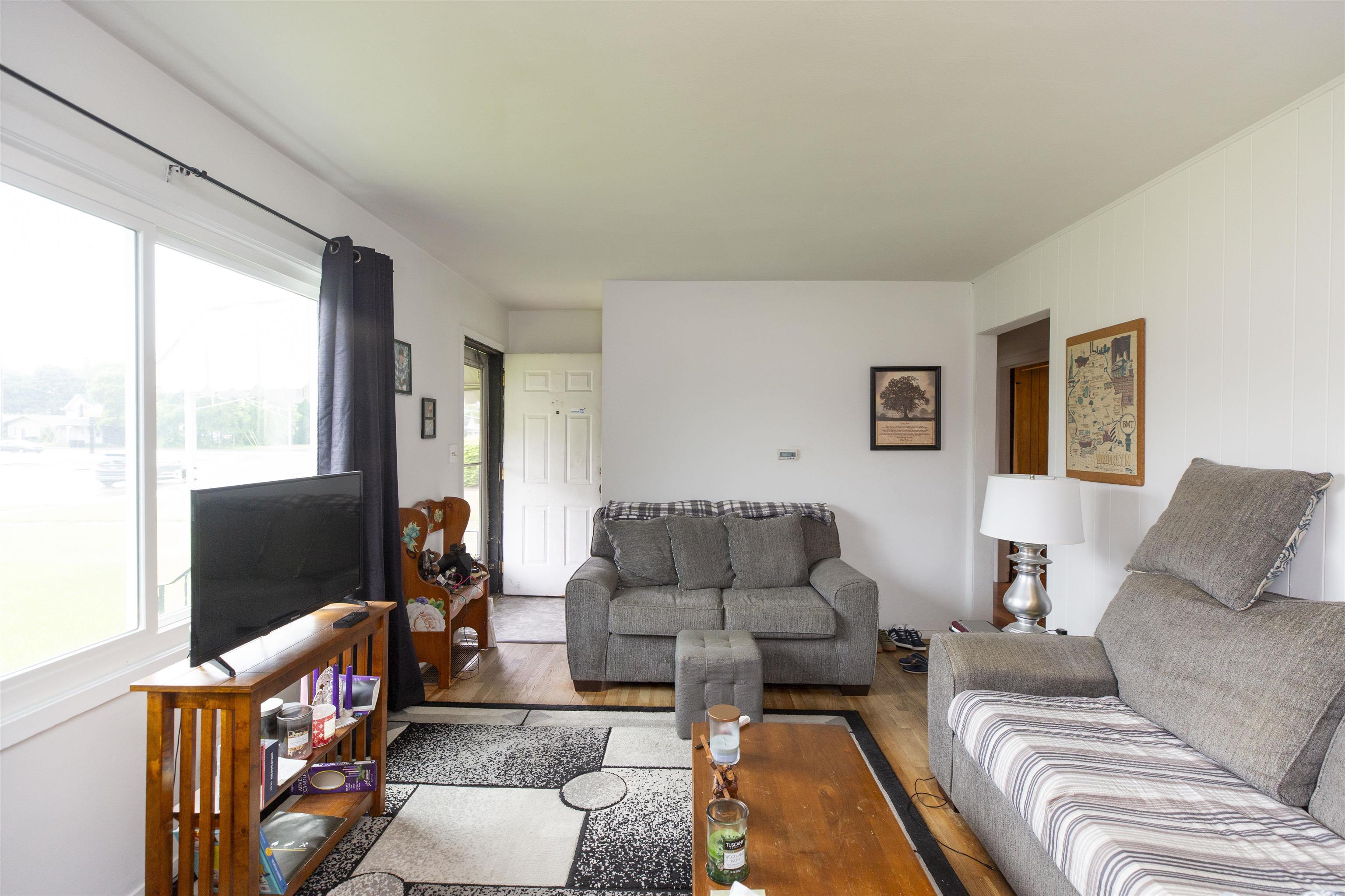 2806 Milburn Boulevard Property Photo 6
