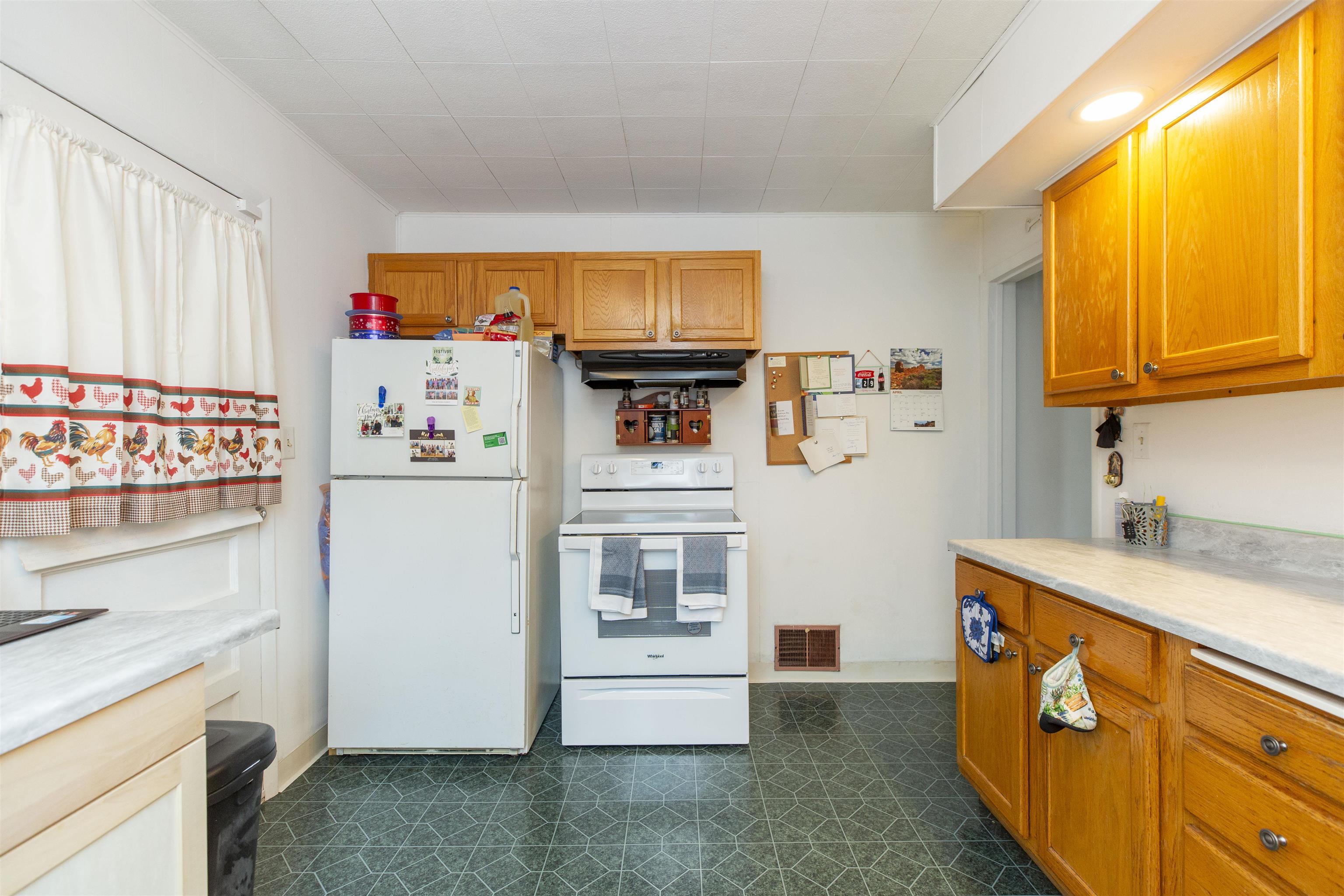 2806 Milburn Boulevard Property Photo 9