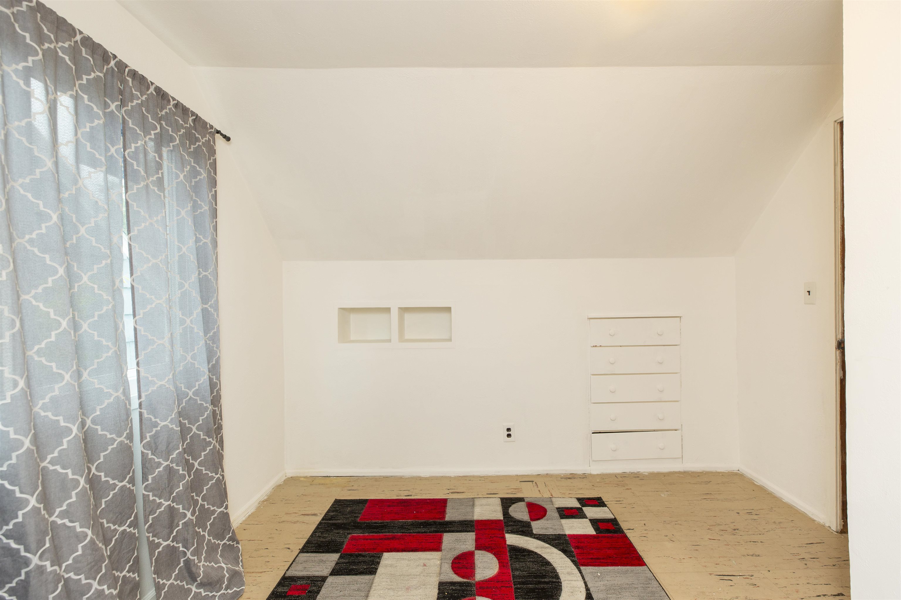 2806 Milburn Boulevard Property Photo 23