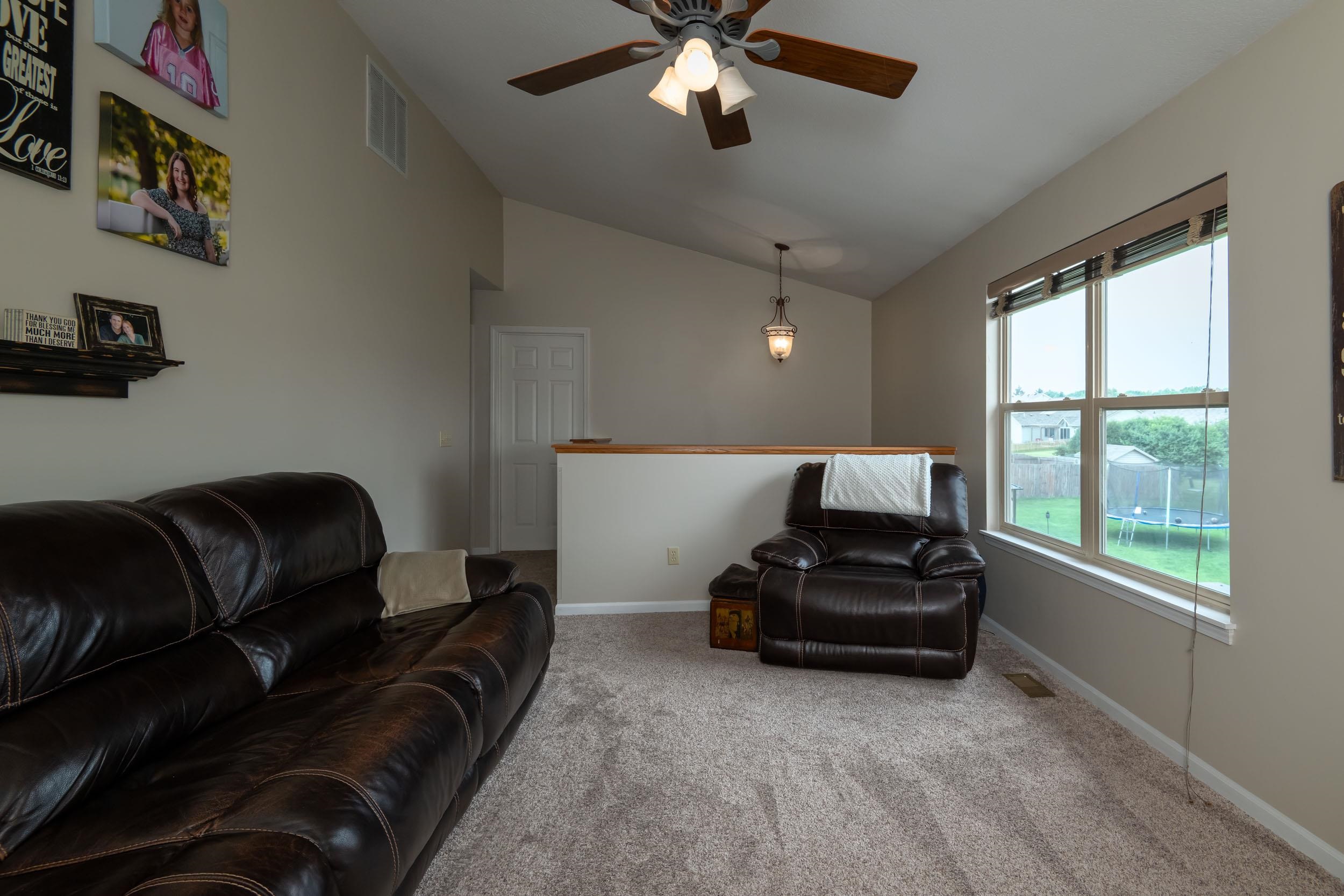 9437 Monique Drive Property Photo 16