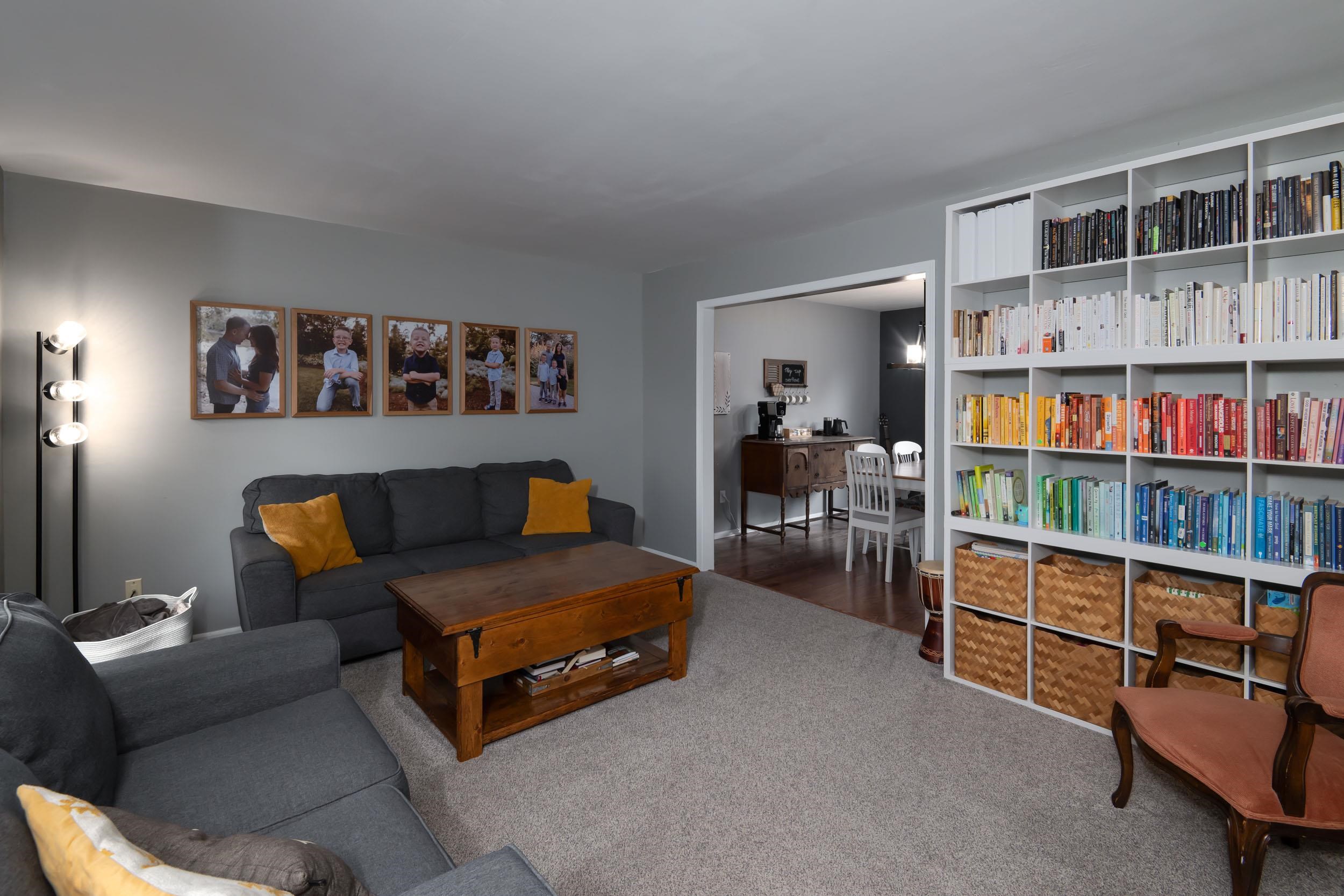 2934 Carrington Drive Property Photo 4