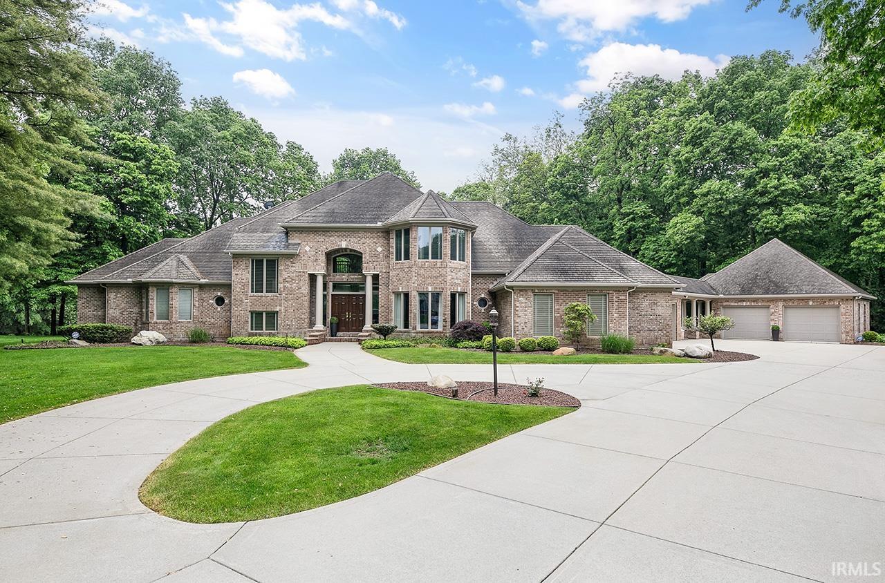 58897 River Forest Drive Property Photo 1