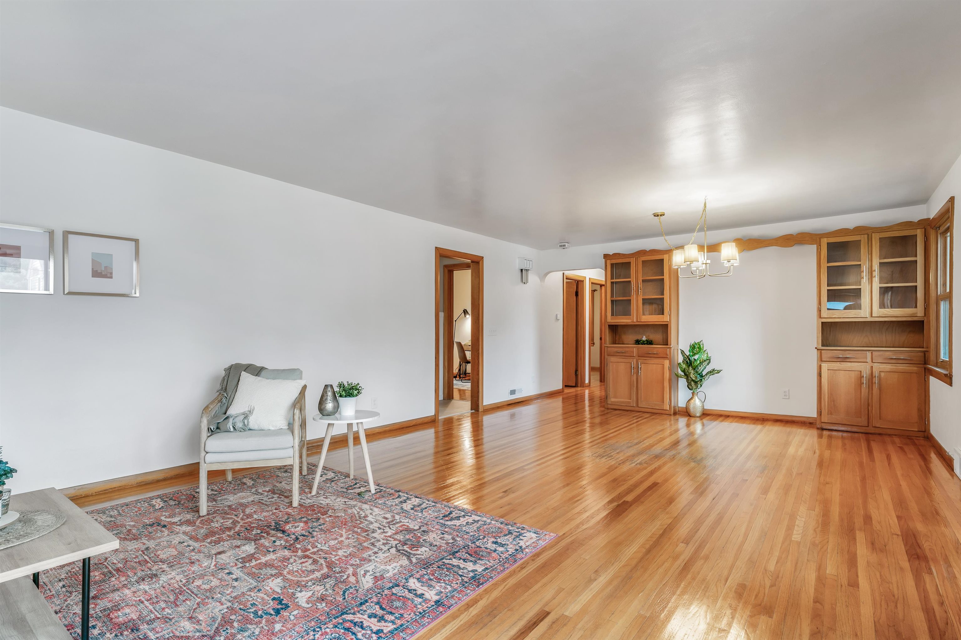 1140 Powers Street Property Photo 4