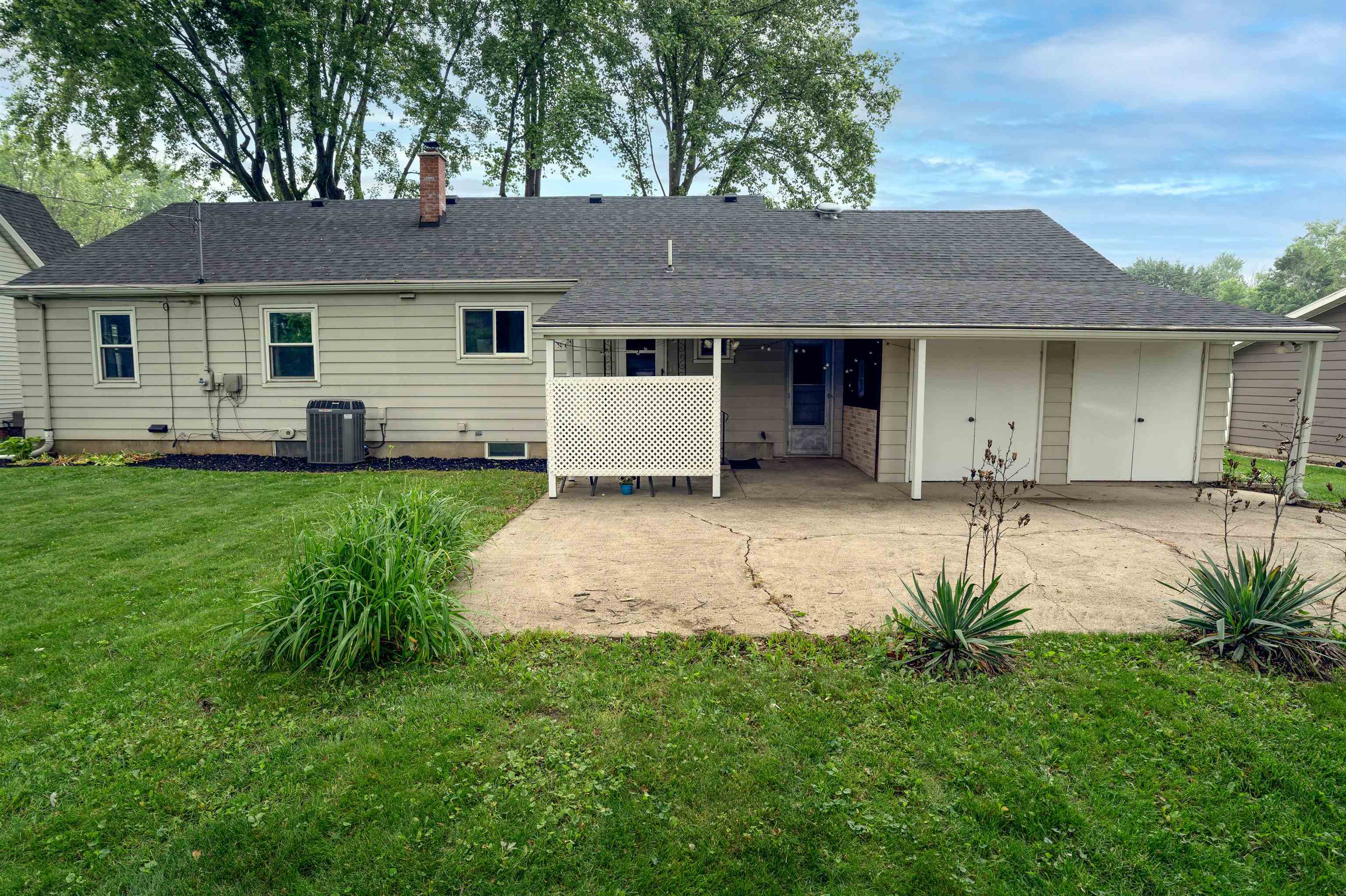 1140 Powers Street Property Photo 32
