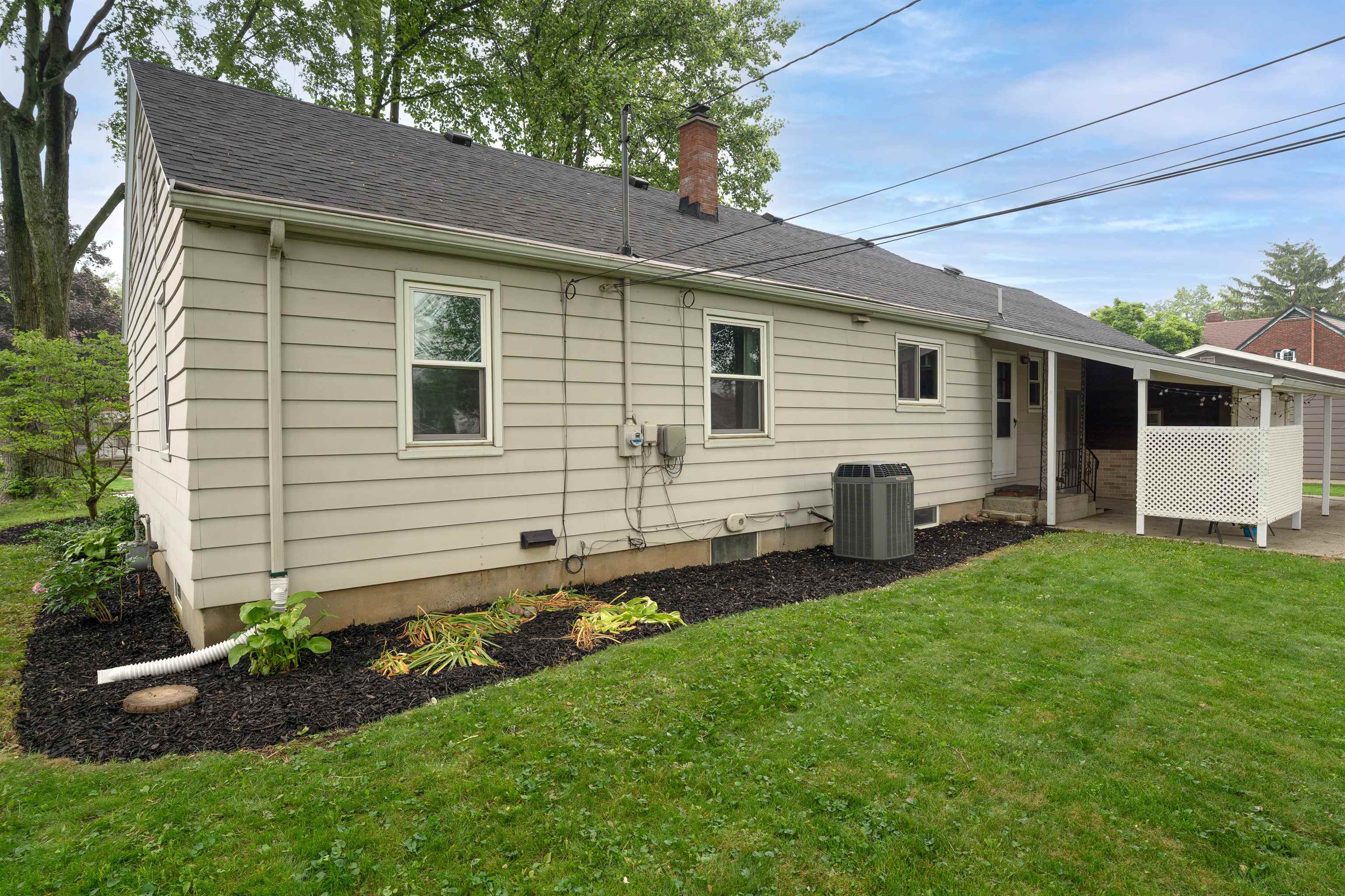 1140 Powers Street Property Photo 35