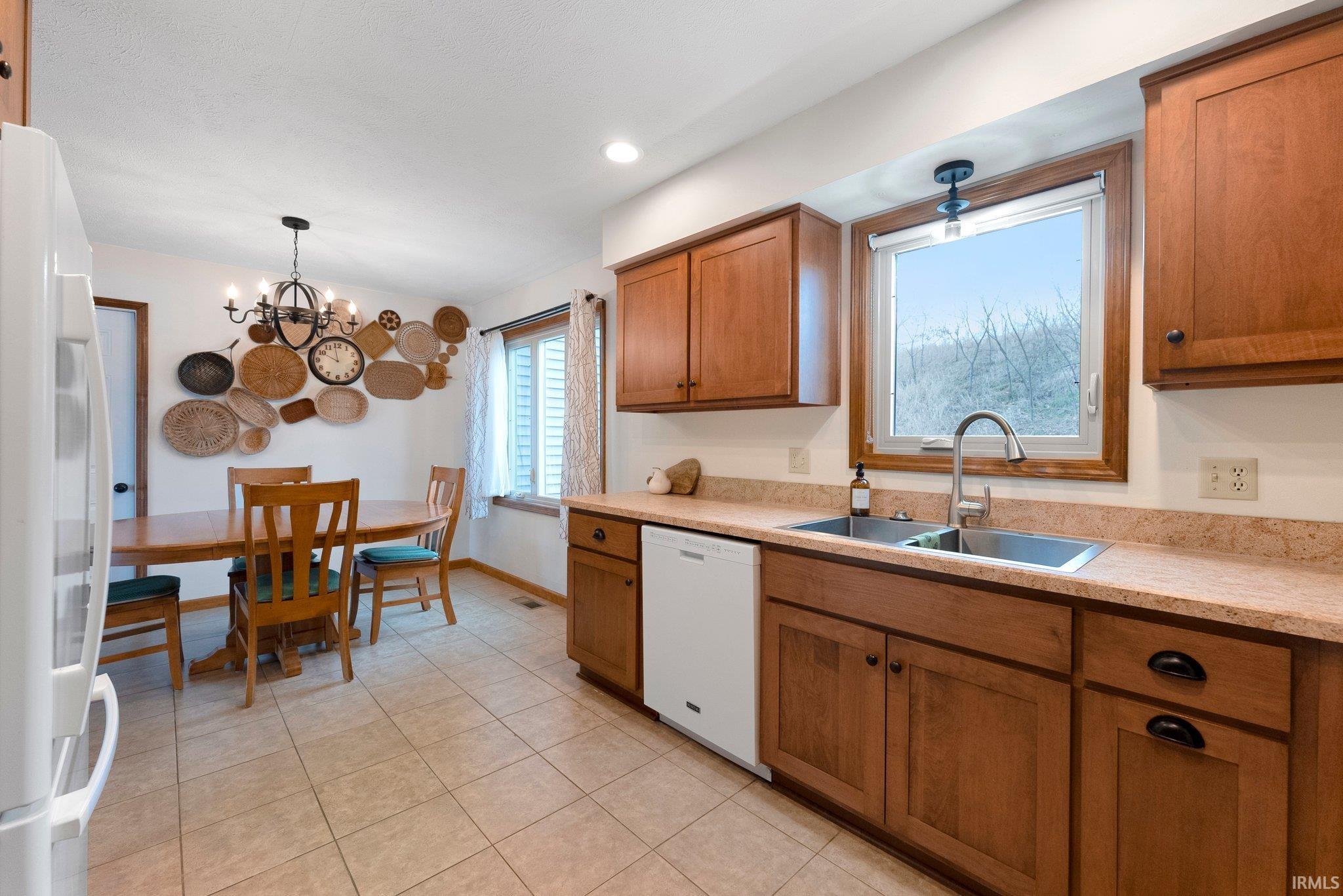 0435 E 680 S Property Photo 23