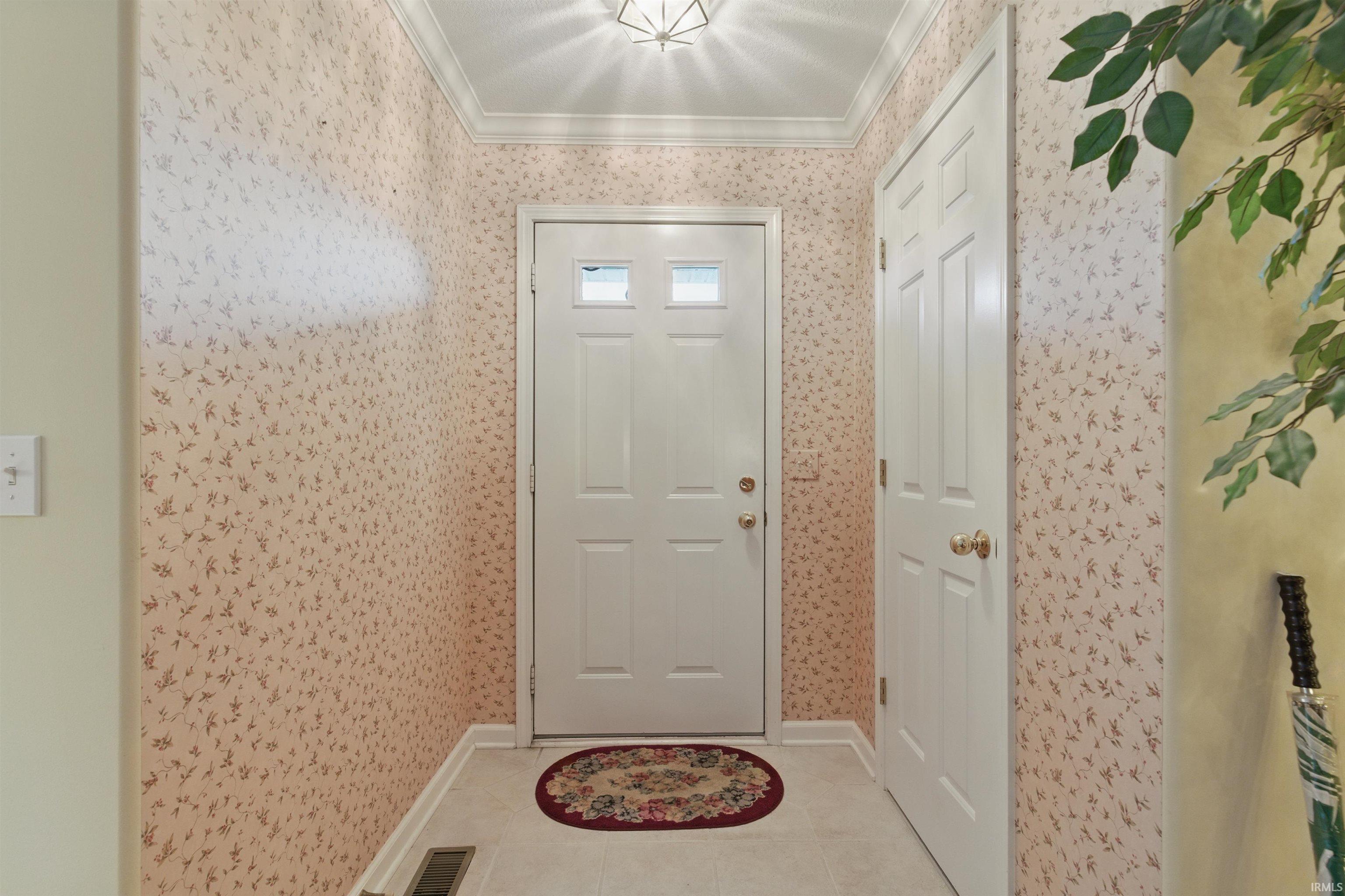 2516 Loganberry Cove Property Photo 3