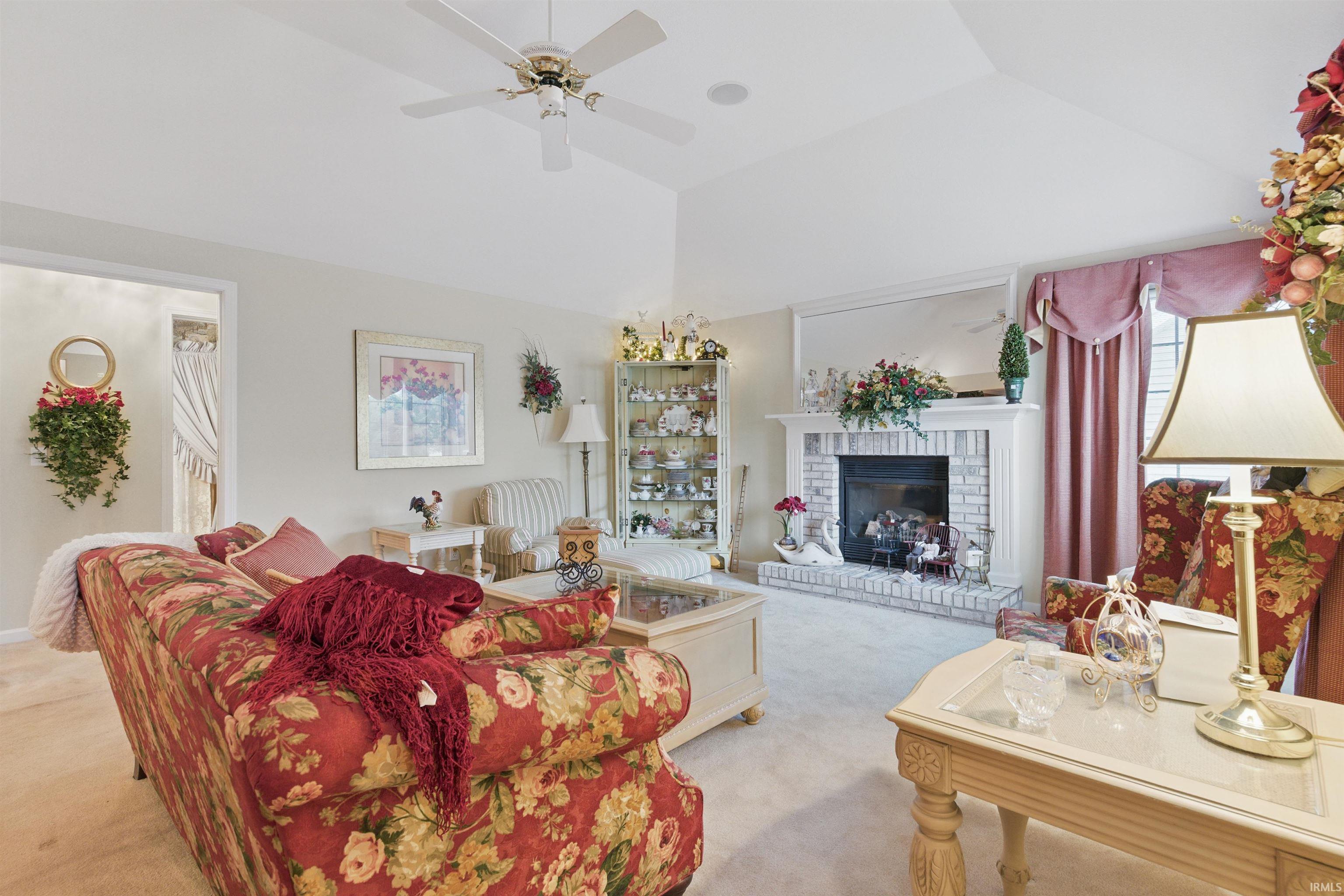 2516 Loganberry Cove Property Photo 4