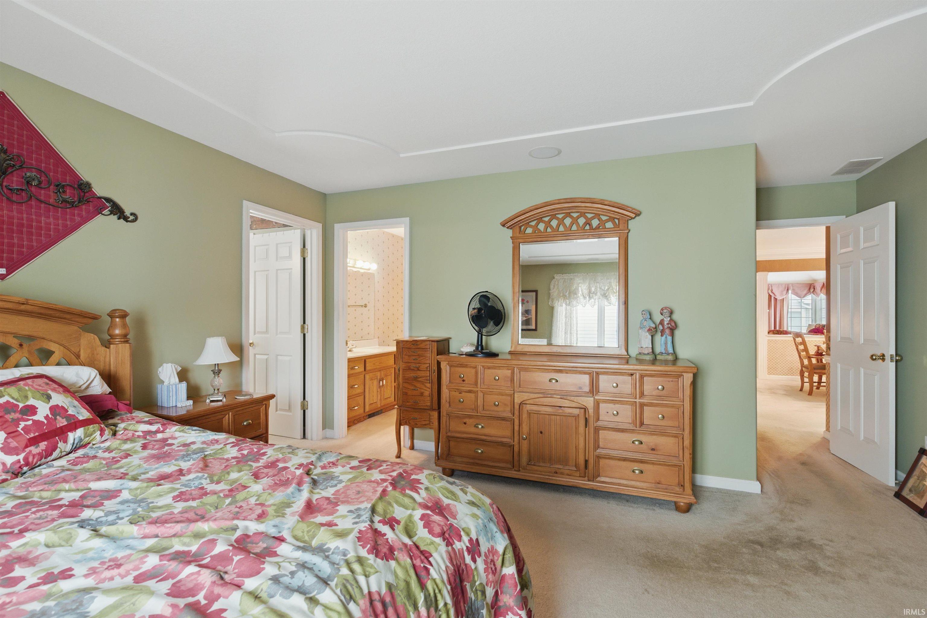 2516 Loganberry Cove Property Photo 14