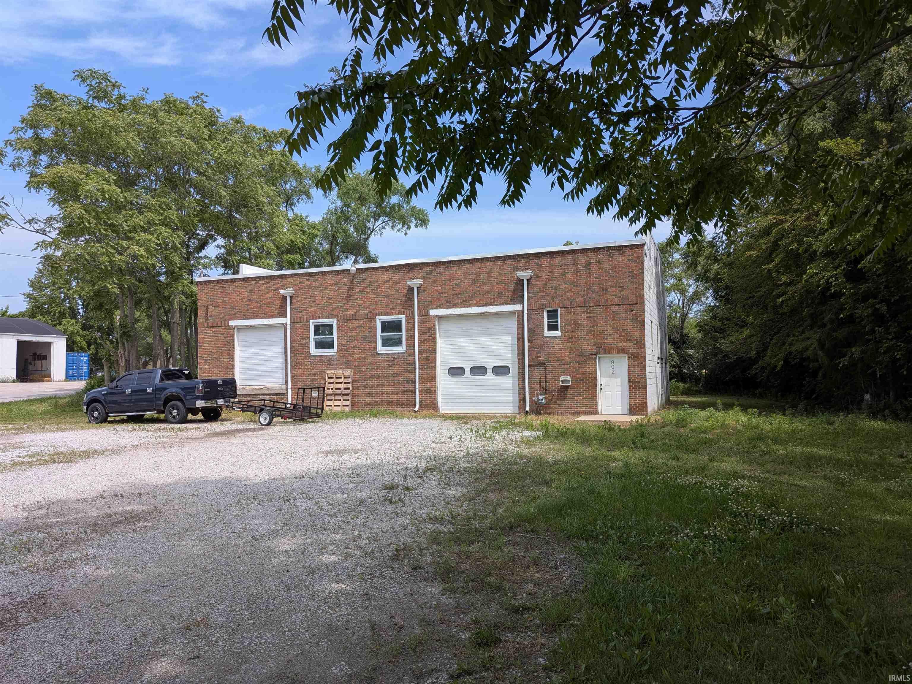 802 E Talmer Avenue Property Photo 1