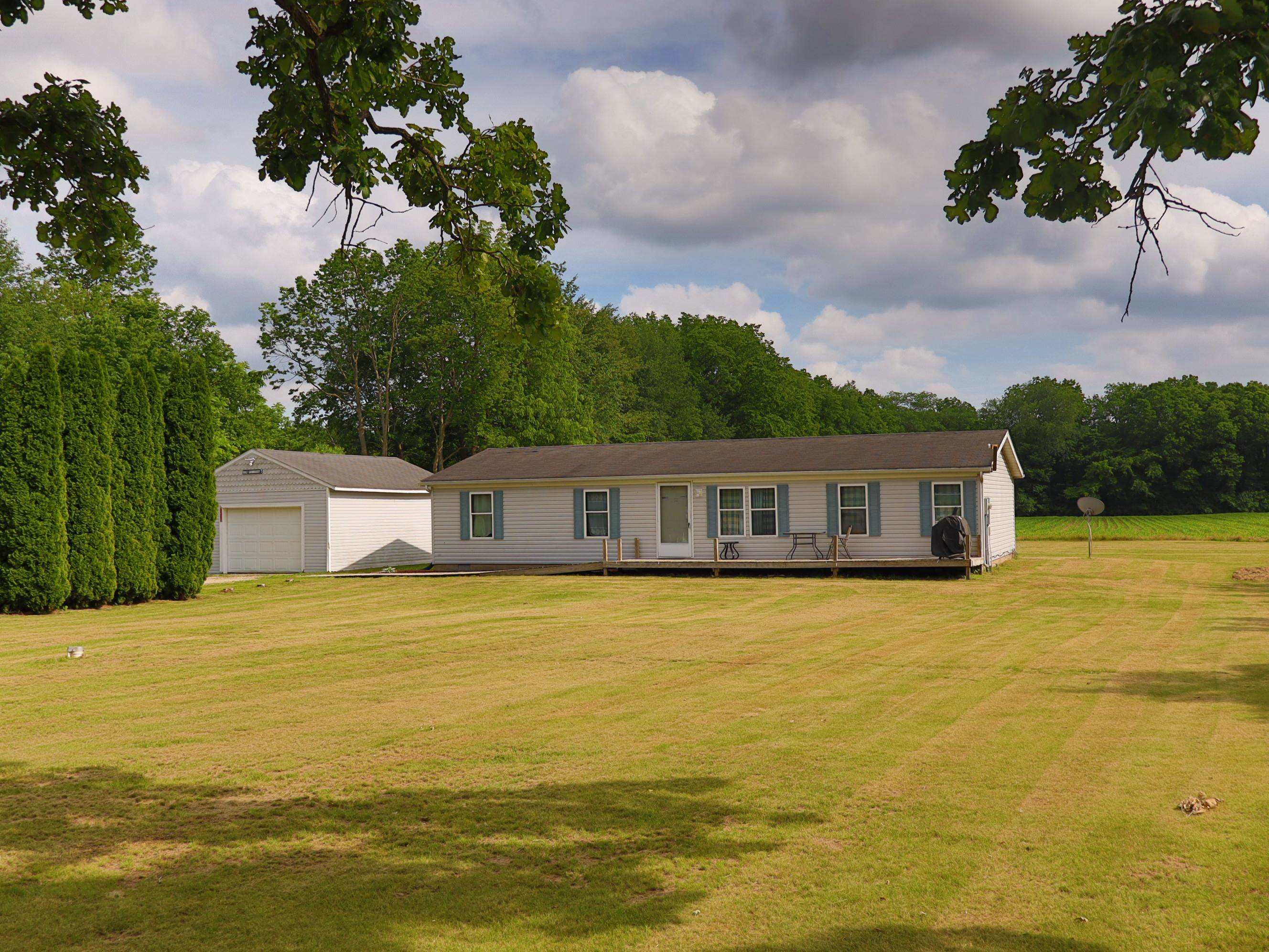 9347 W State Rd 14 Highway Property Photo 1
