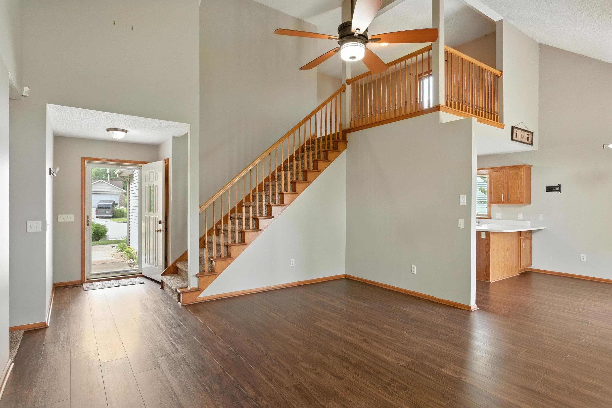5130 Windy Knoll Court Property Photo 3