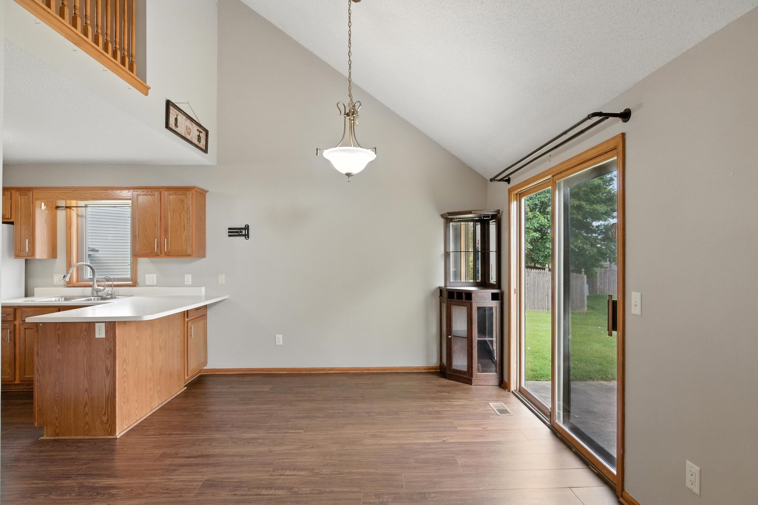 5130 Windy Knoll Court Property Photo 6