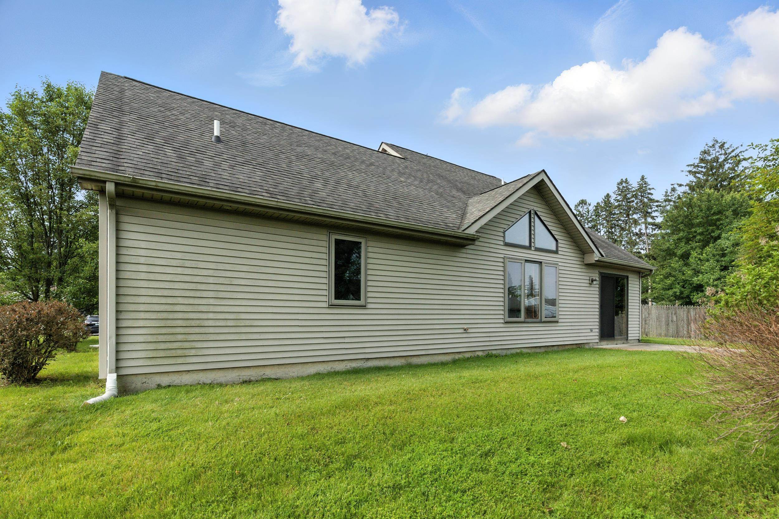5130 Windy Knoll Court Property Photo 28