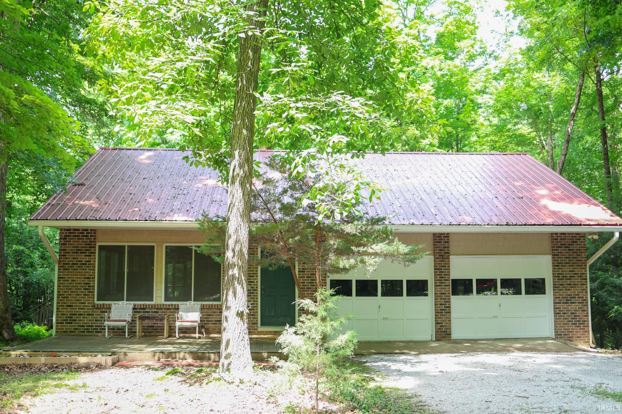 946 E Chambers Pike Property Photo 1