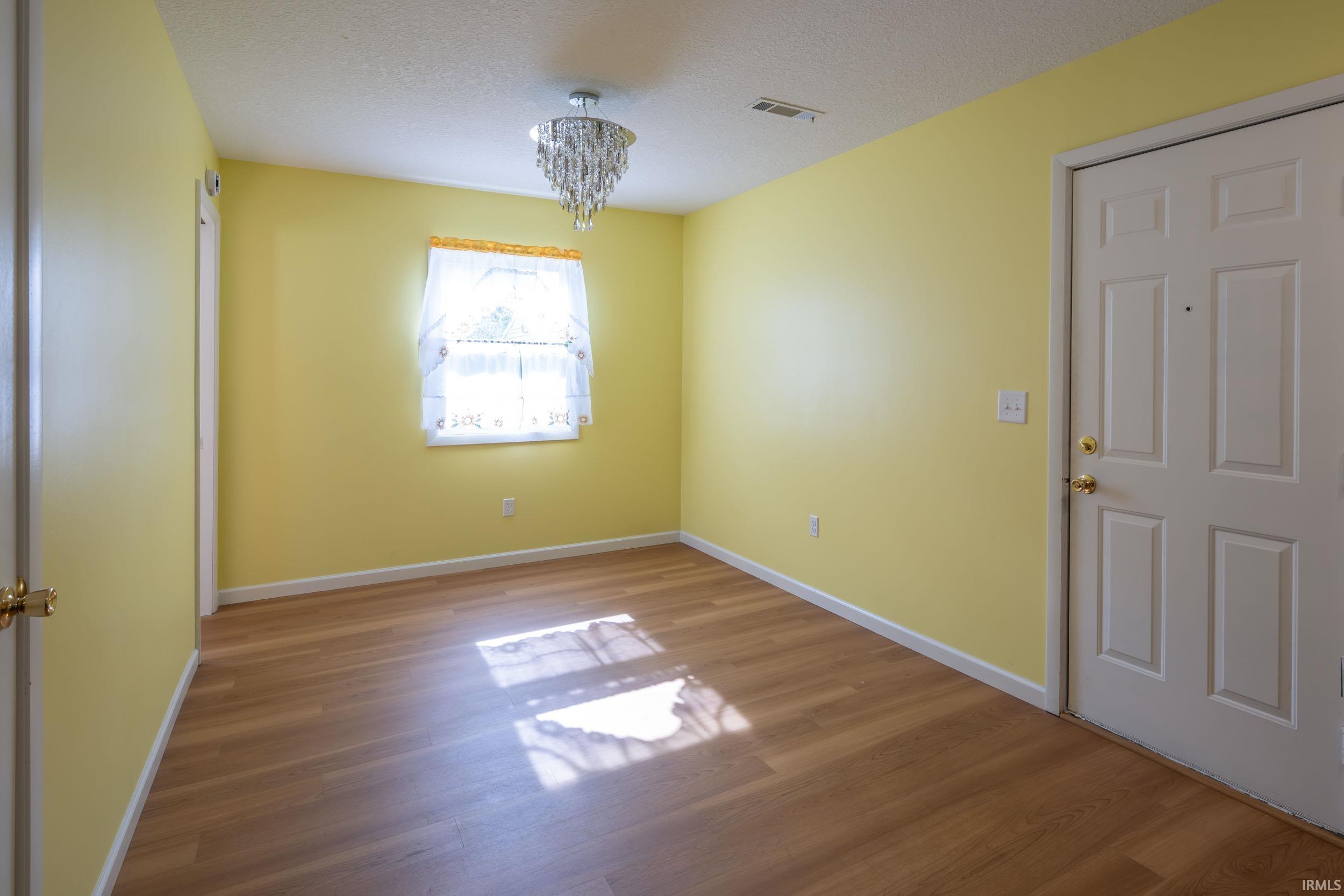 5010 Lillie Street Property Photo 14