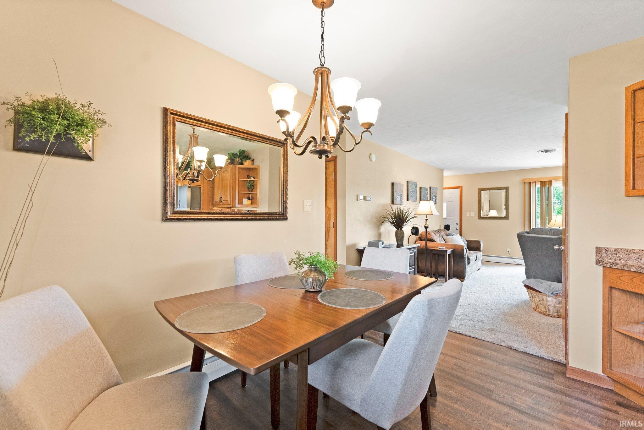 1123 E Gump Road Property Photo 20