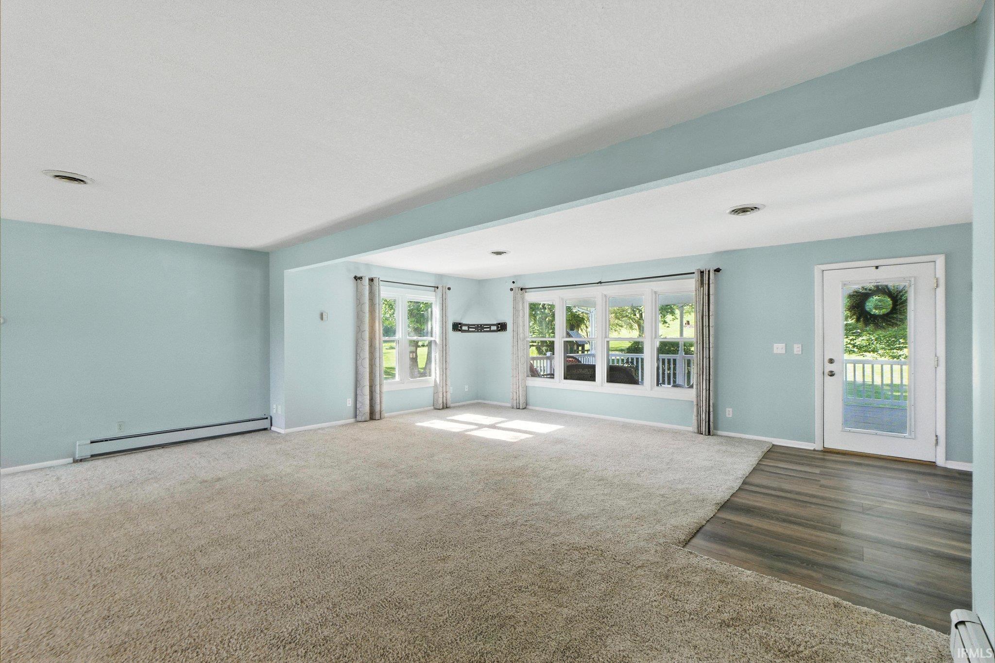 2305 E Taylor Street Property Photo 5