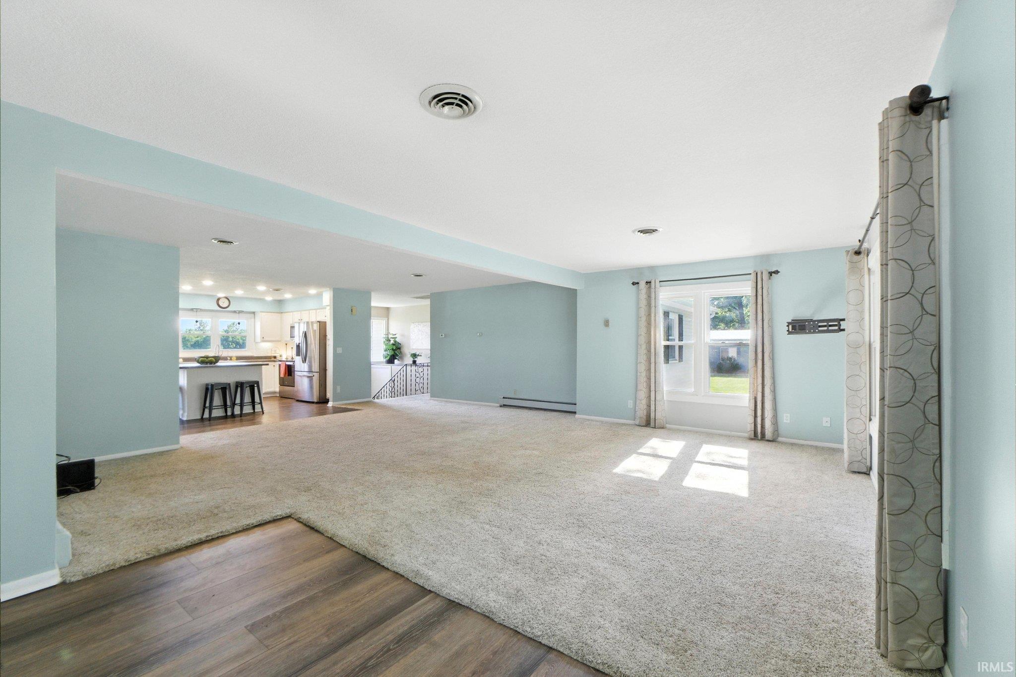 2305 E Taylor Street Property Photo 7