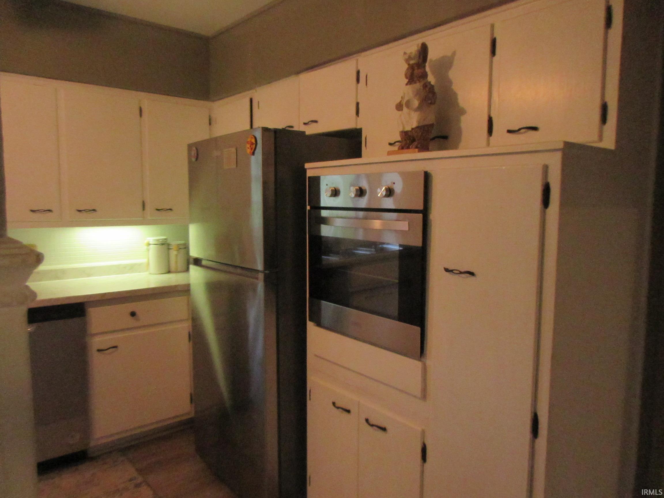 2320 Leesmoor Lane Property Photo 8