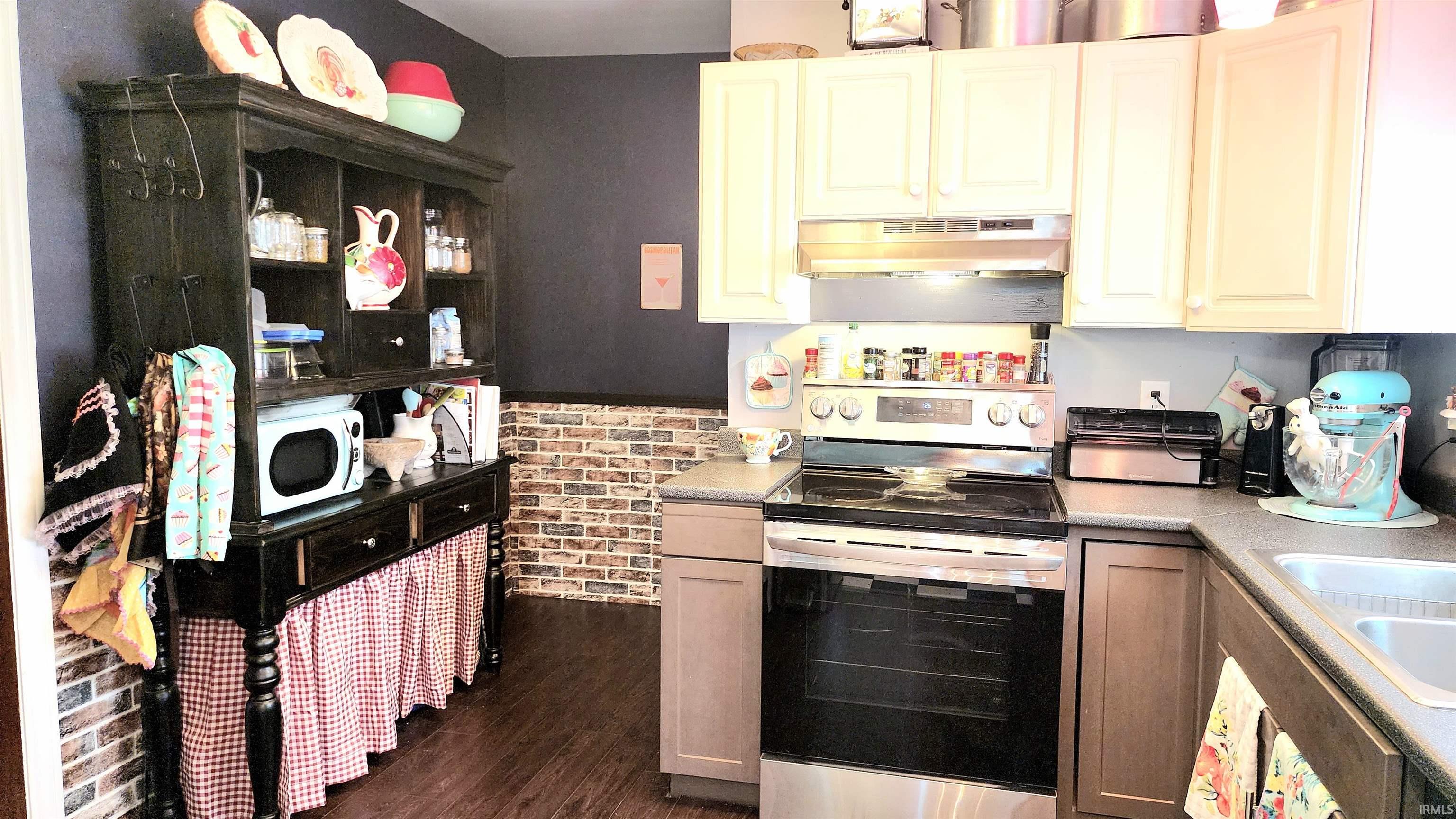 3933 Arlington Avenue Property Photo 10