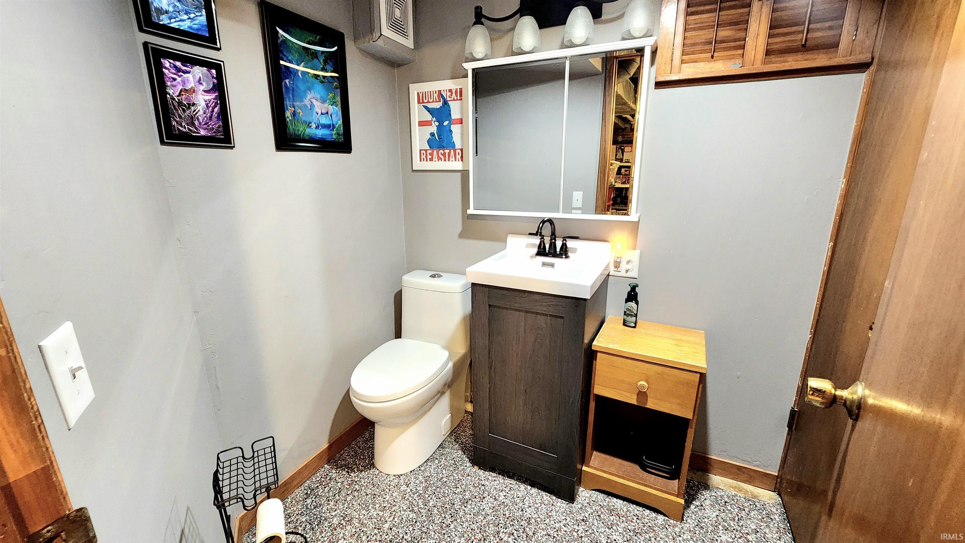 3933 Arlington Avenue Property Photo 25