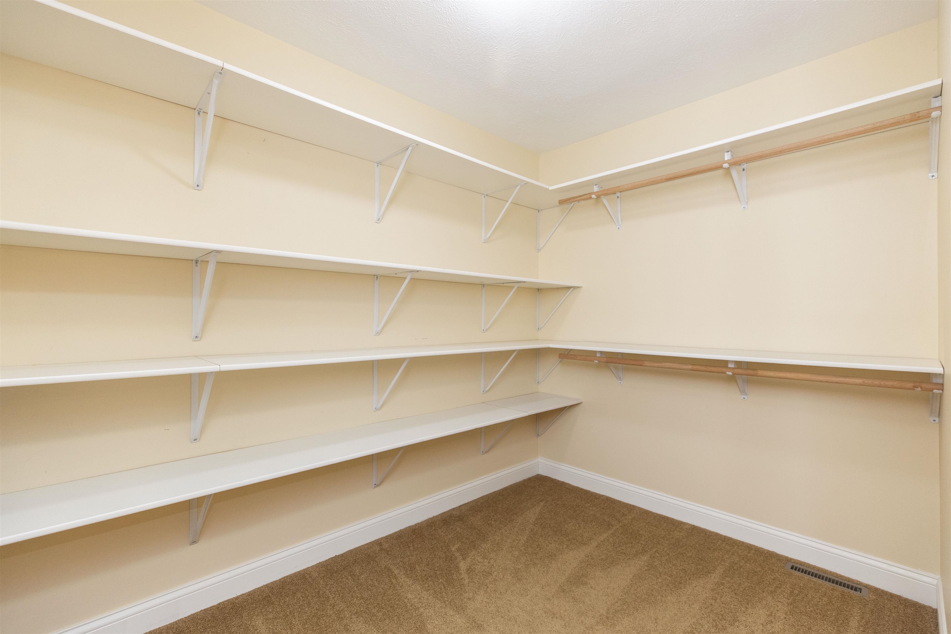 51788 Meadow Knoll Drive Property Photo 21