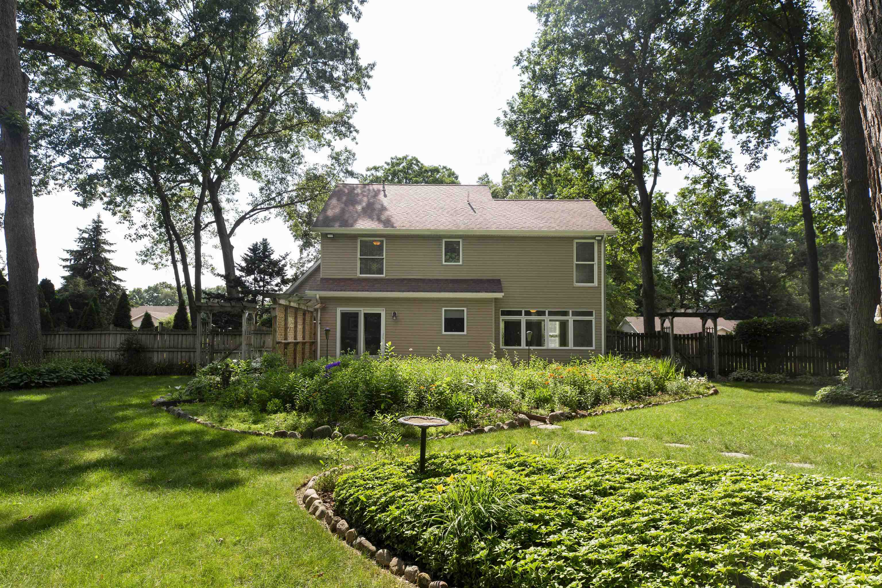 51788 Meadow Knoll Drive Property Photo 32