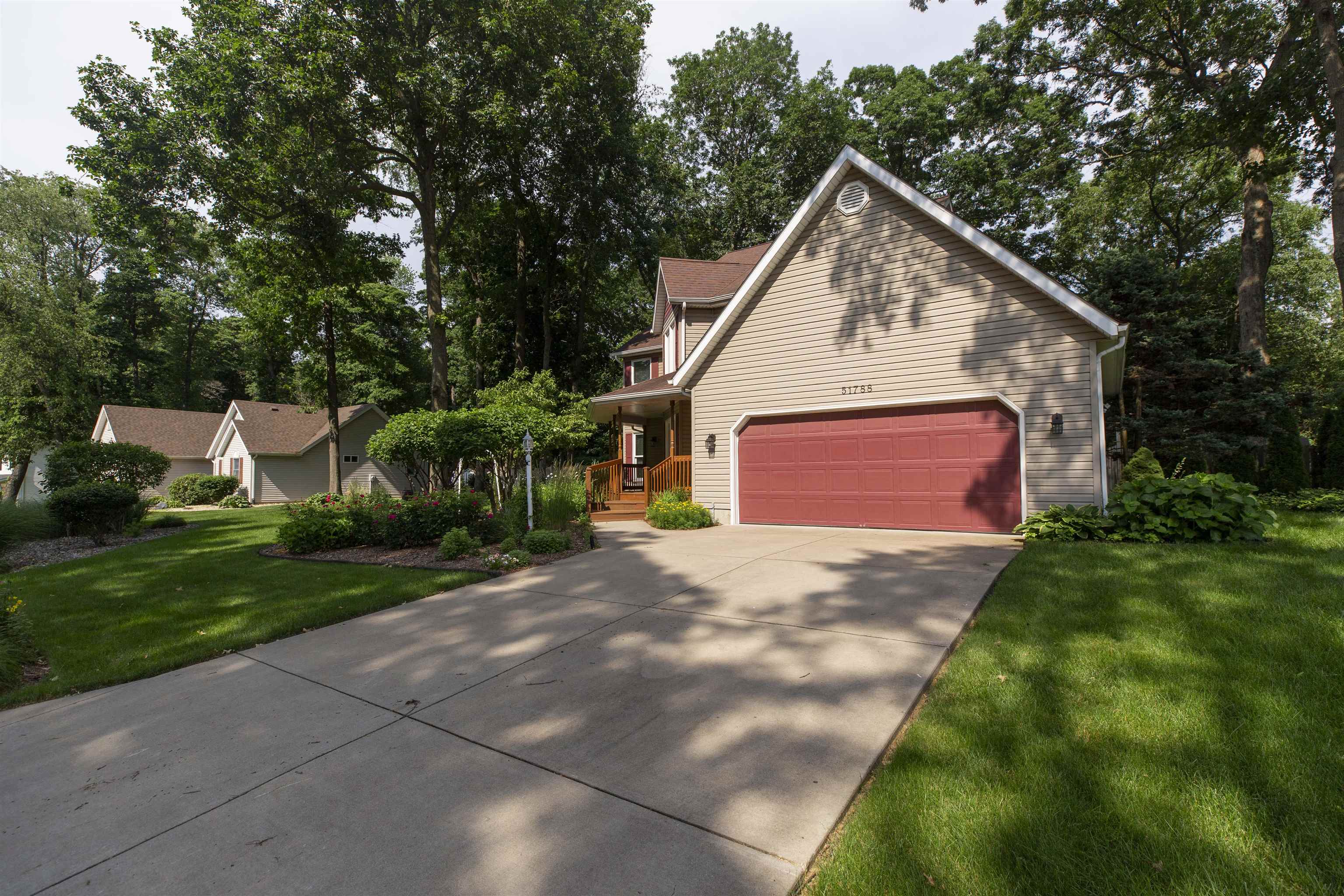 51788 Meadow Knoll Drive Property Photo 34