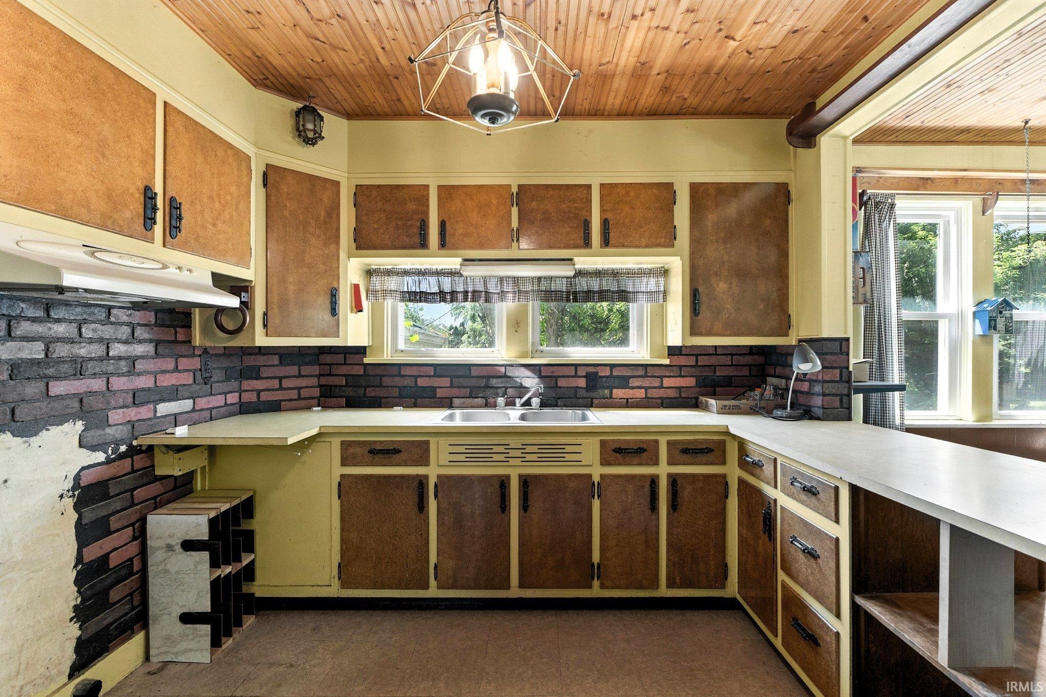 13525 Tonkel Road Property Photo 14
