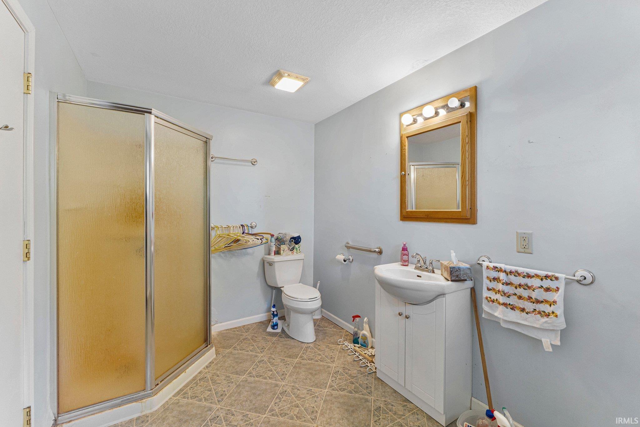 13525 Tonkel Road Property Photo 15