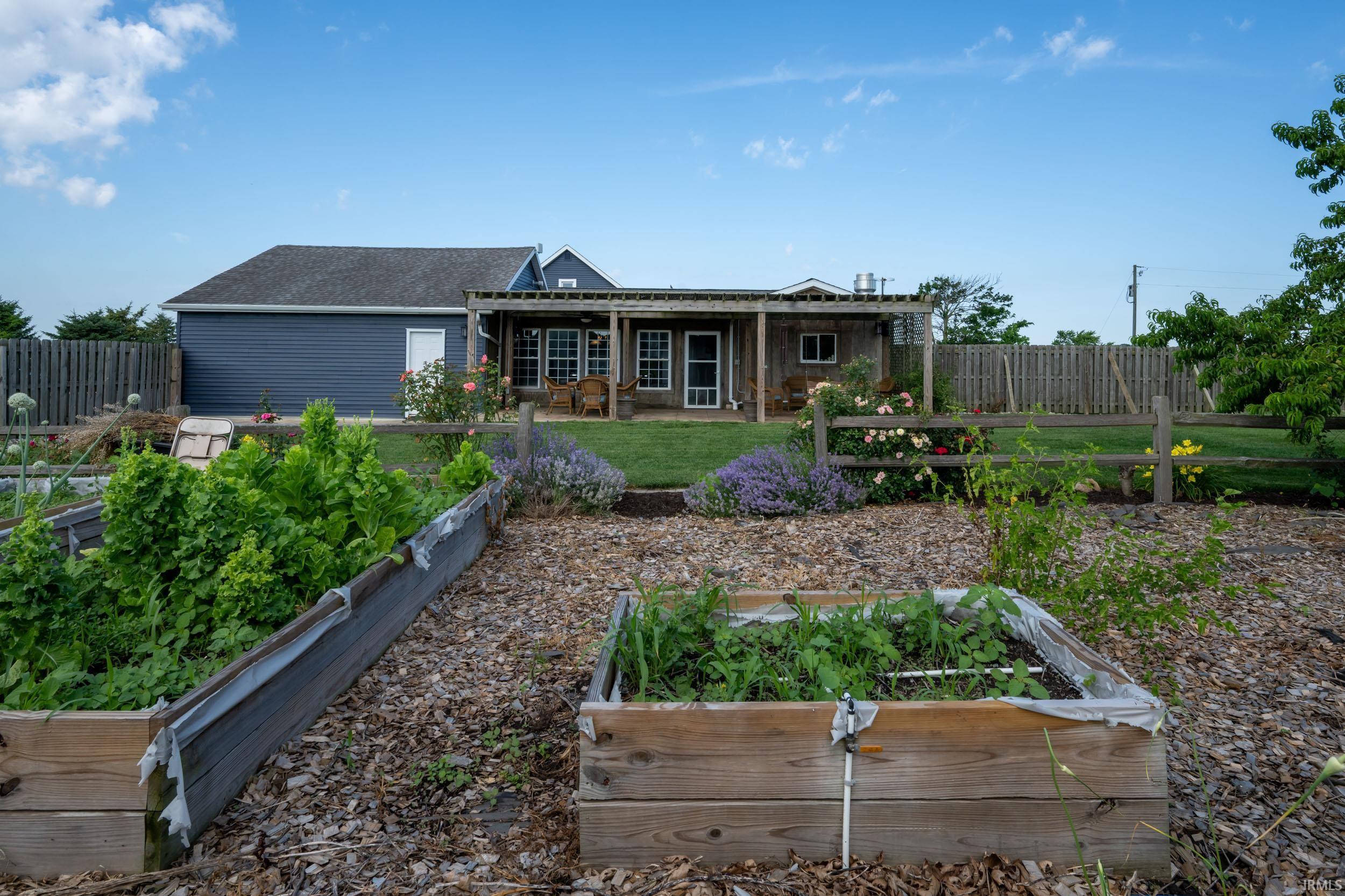 10809 S State Road 105 Property Photo 14