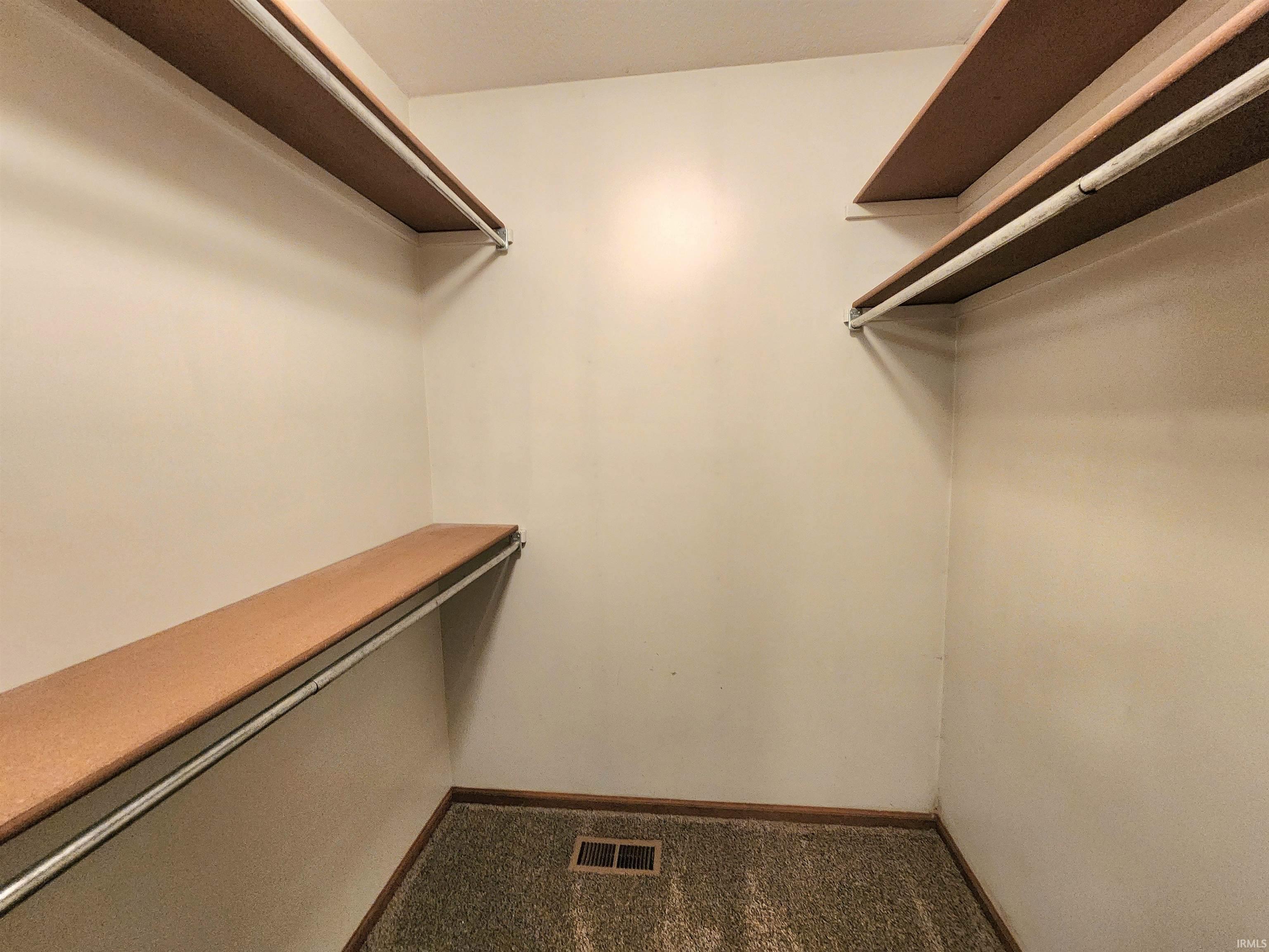 9421 Mill Ridge Run Property Photo 18