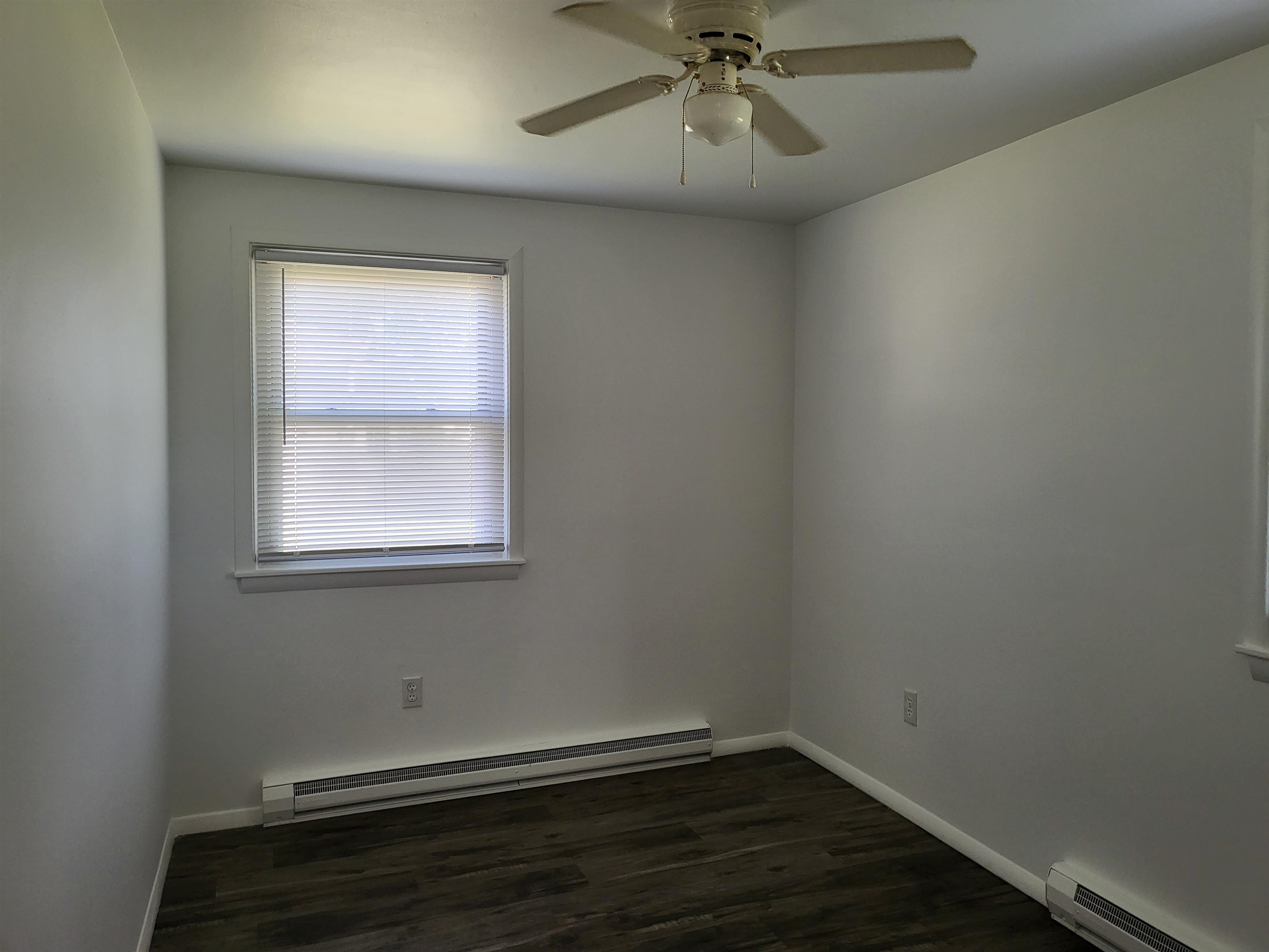 202 Webster Street Property Photo 8