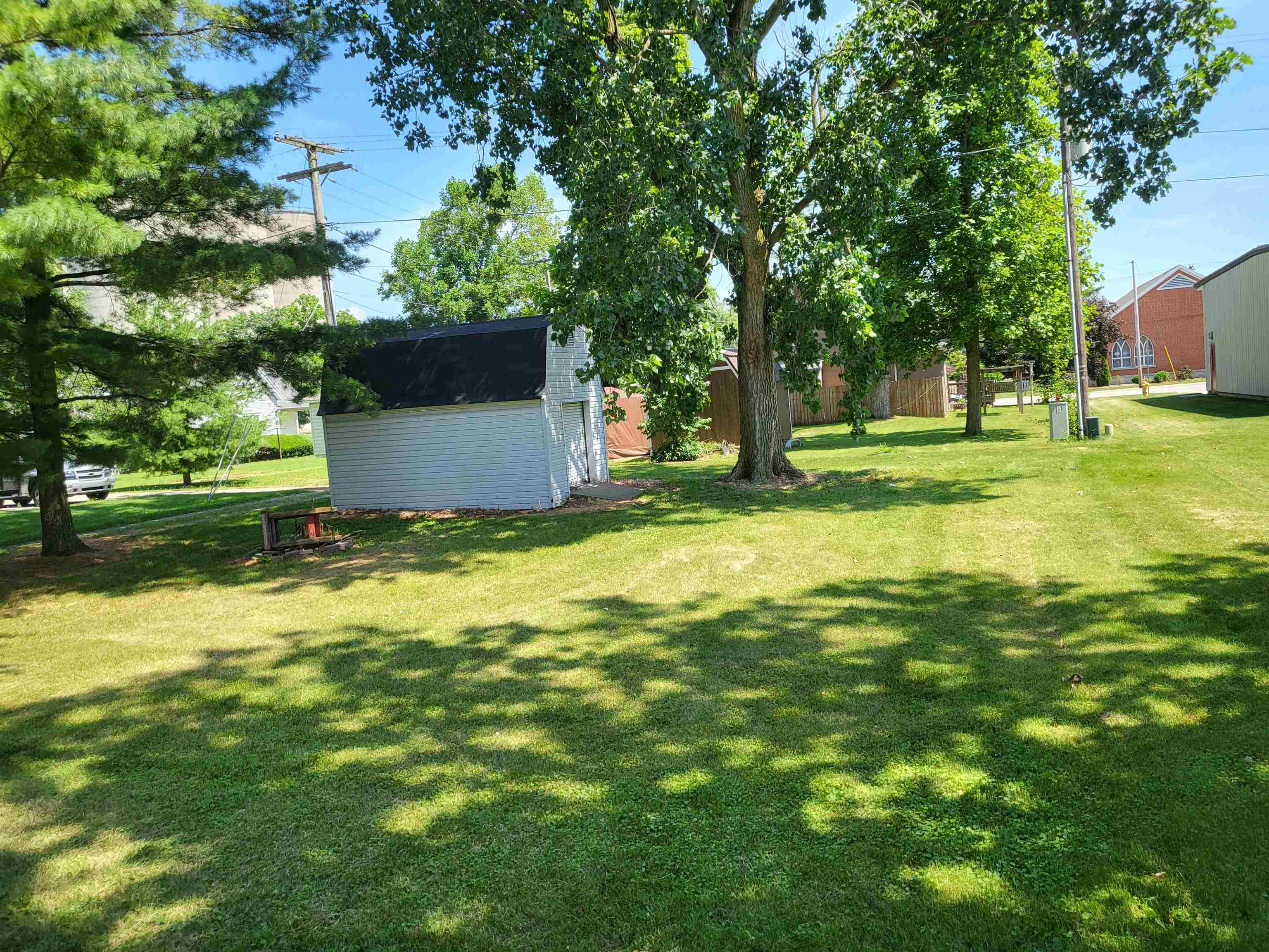 202 Webster Street Property Photo 18