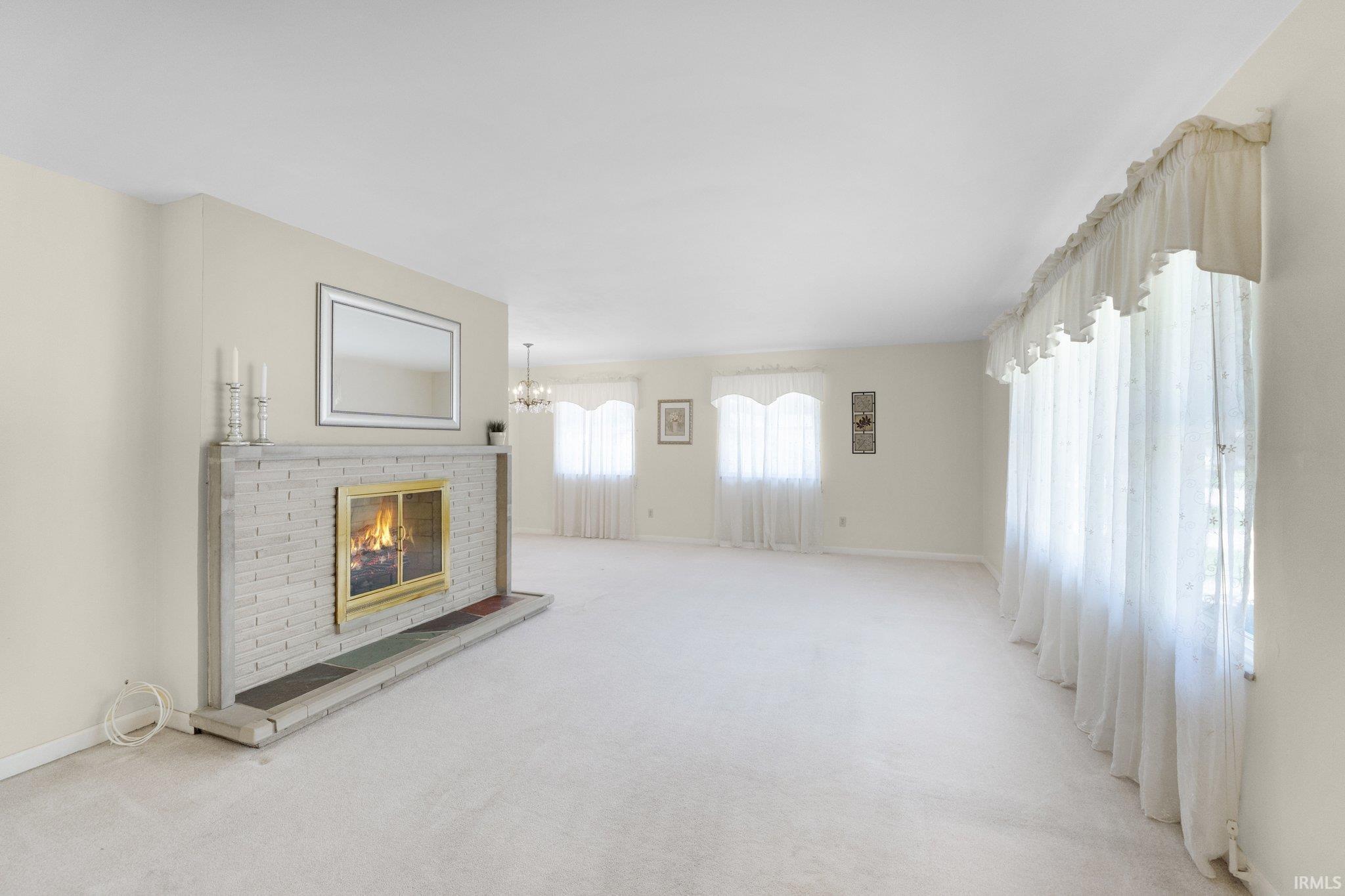 4215 Arrow Drive Property Photo 4