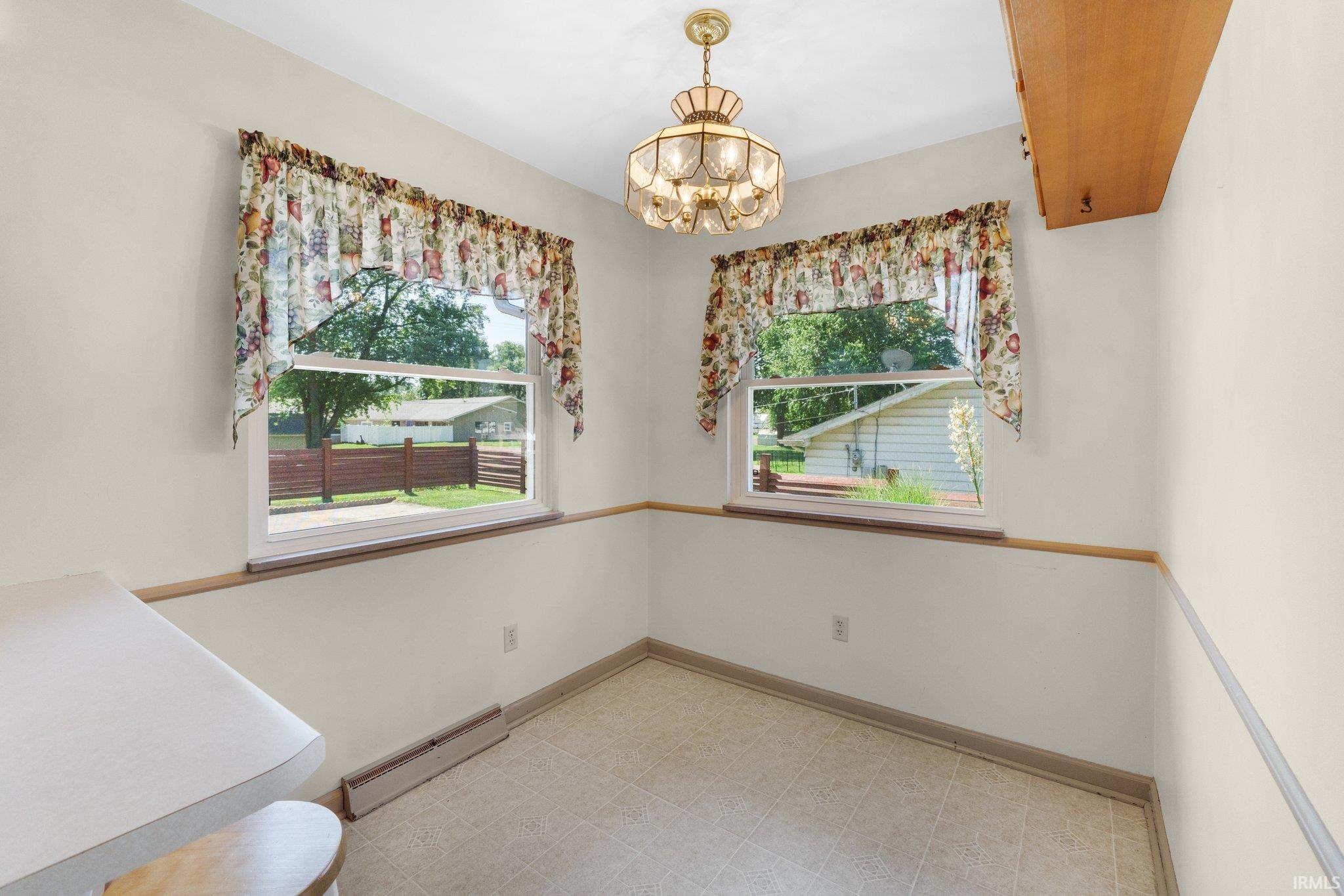 4215 Arrow Drive Property Photo 14