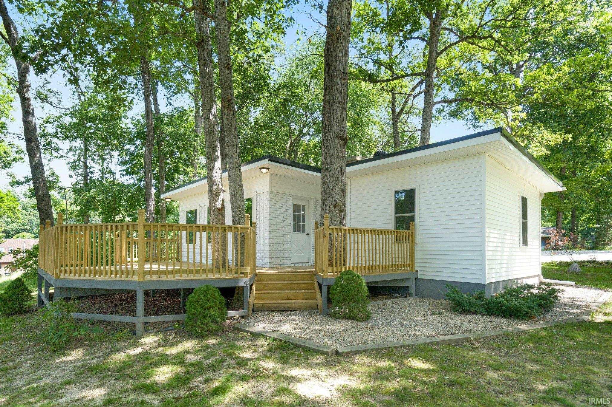 368 N Oakwood Drive Property Photo 9