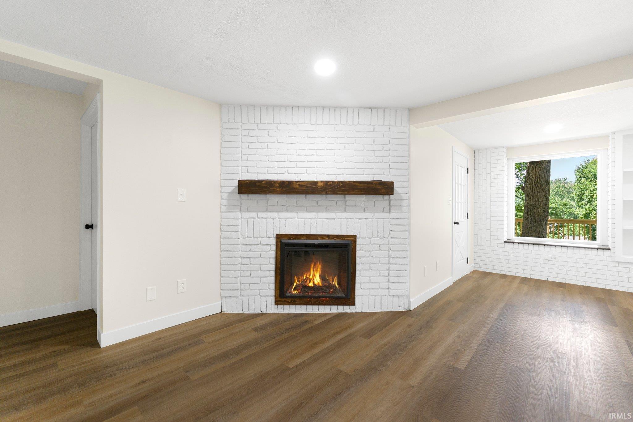 368 N Oakwood Drive Property Photo 17