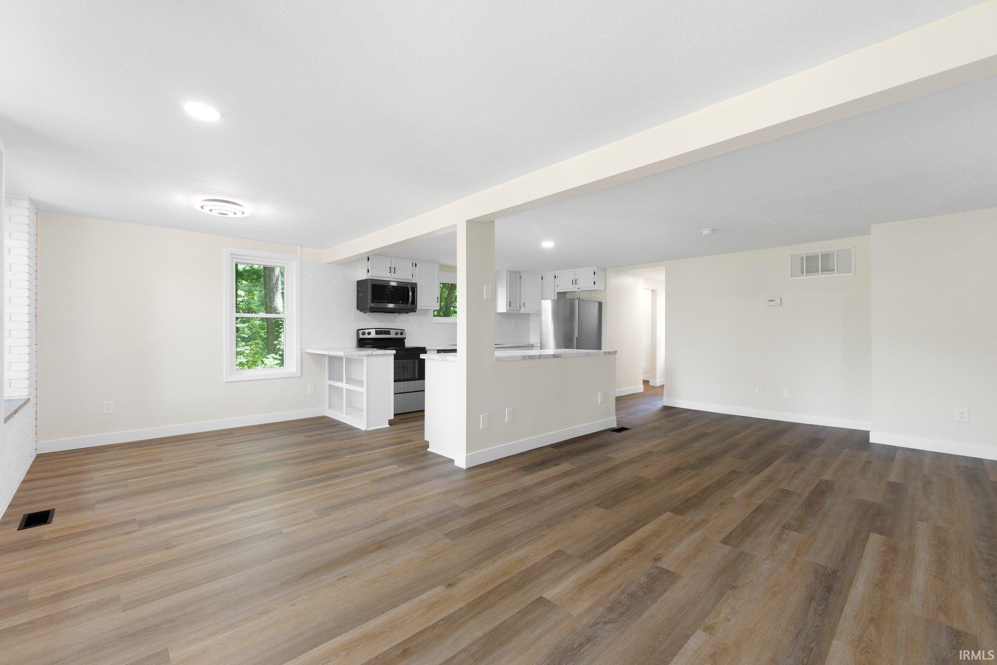 368 N Oakwood Drive Property Photo 20