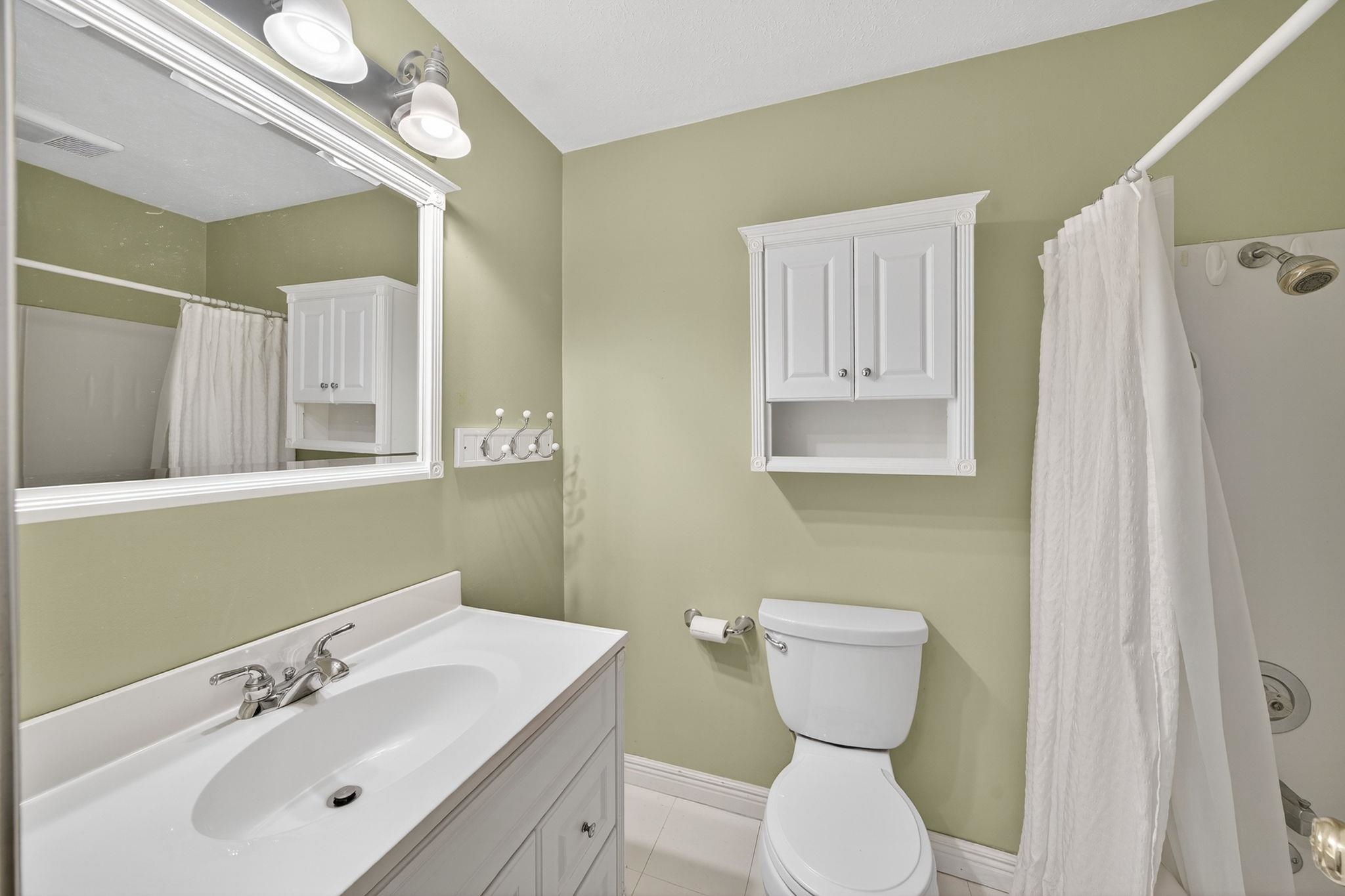 608 Lexington Drive Property Photo 19