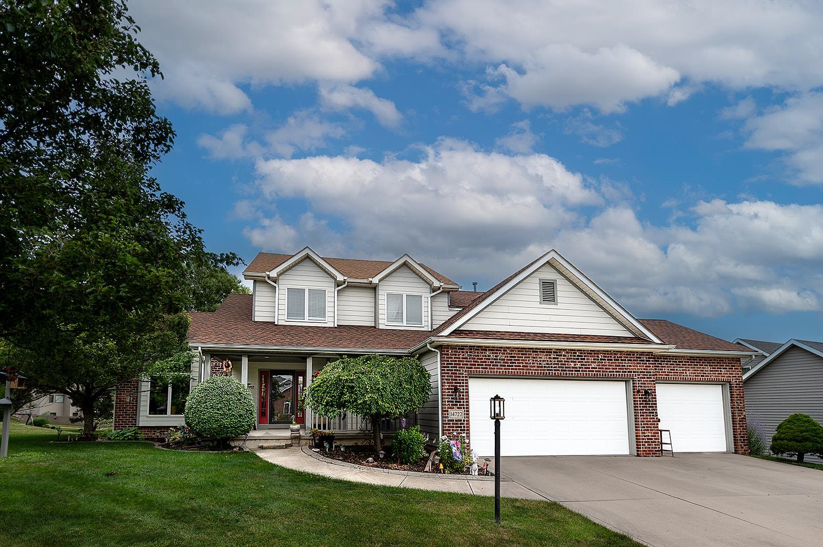 14722 Settlers Trail Property Photo 1