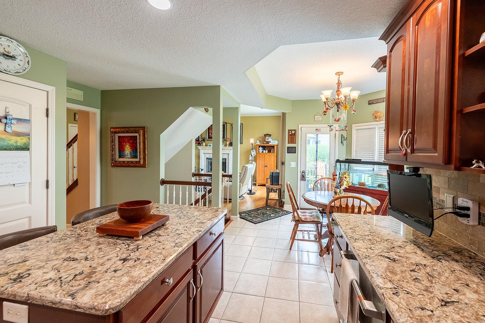 14722 Settlers Trail Property Photo 16