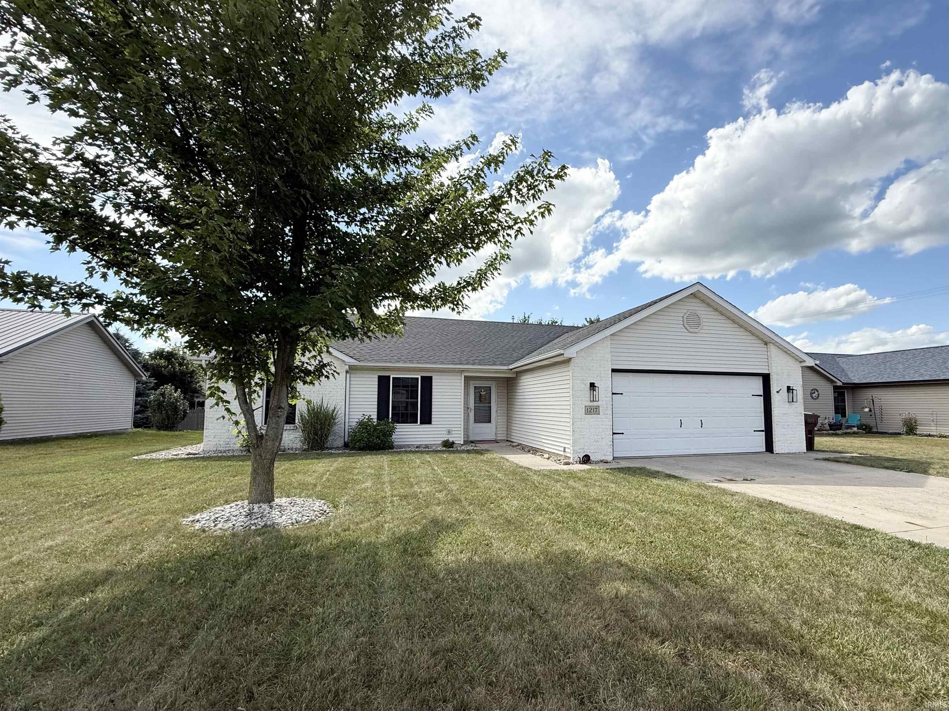 1217 Virginia Lane Property Photo 1
