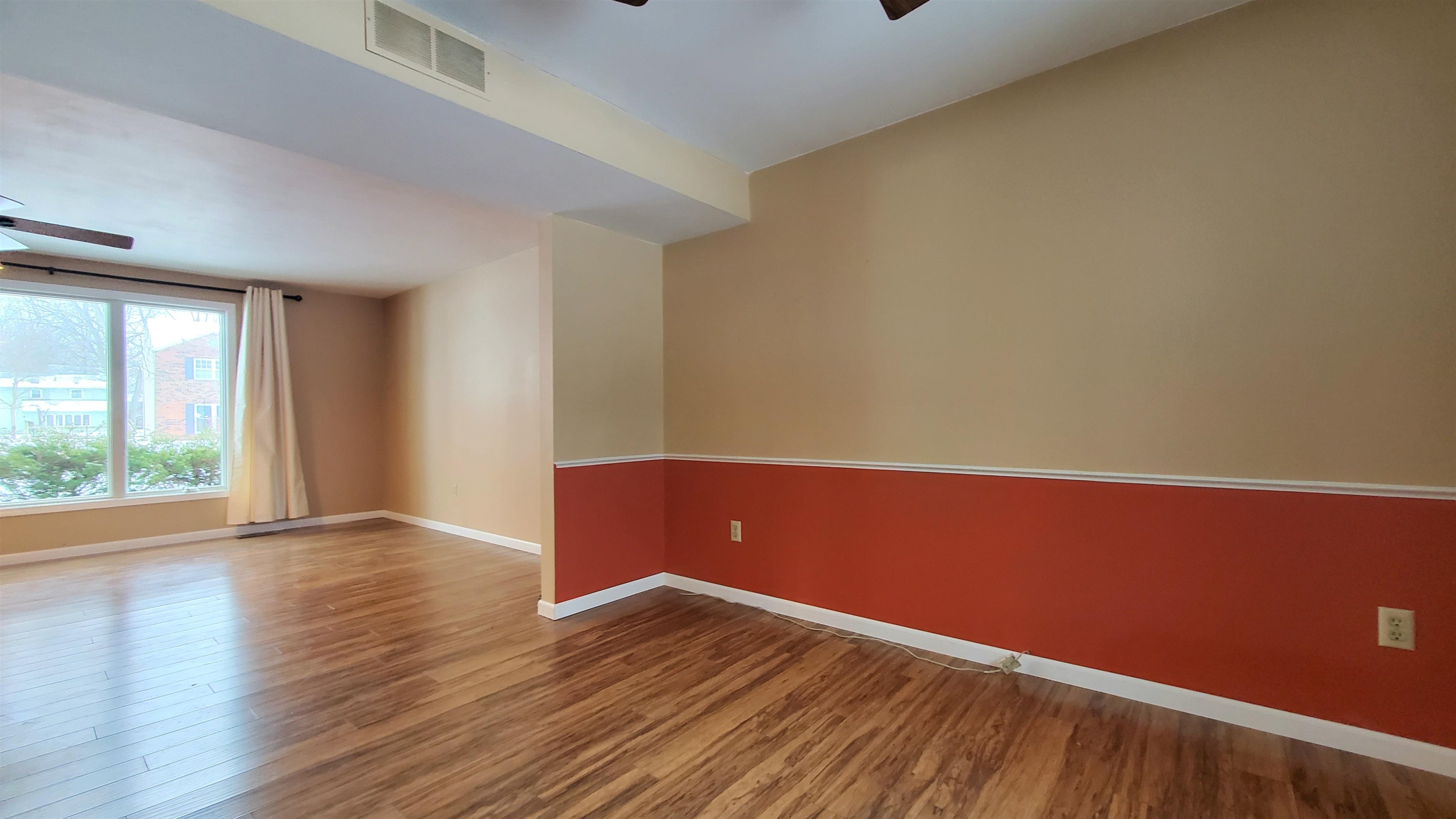 4728 Raleigh Court Property Photo 7