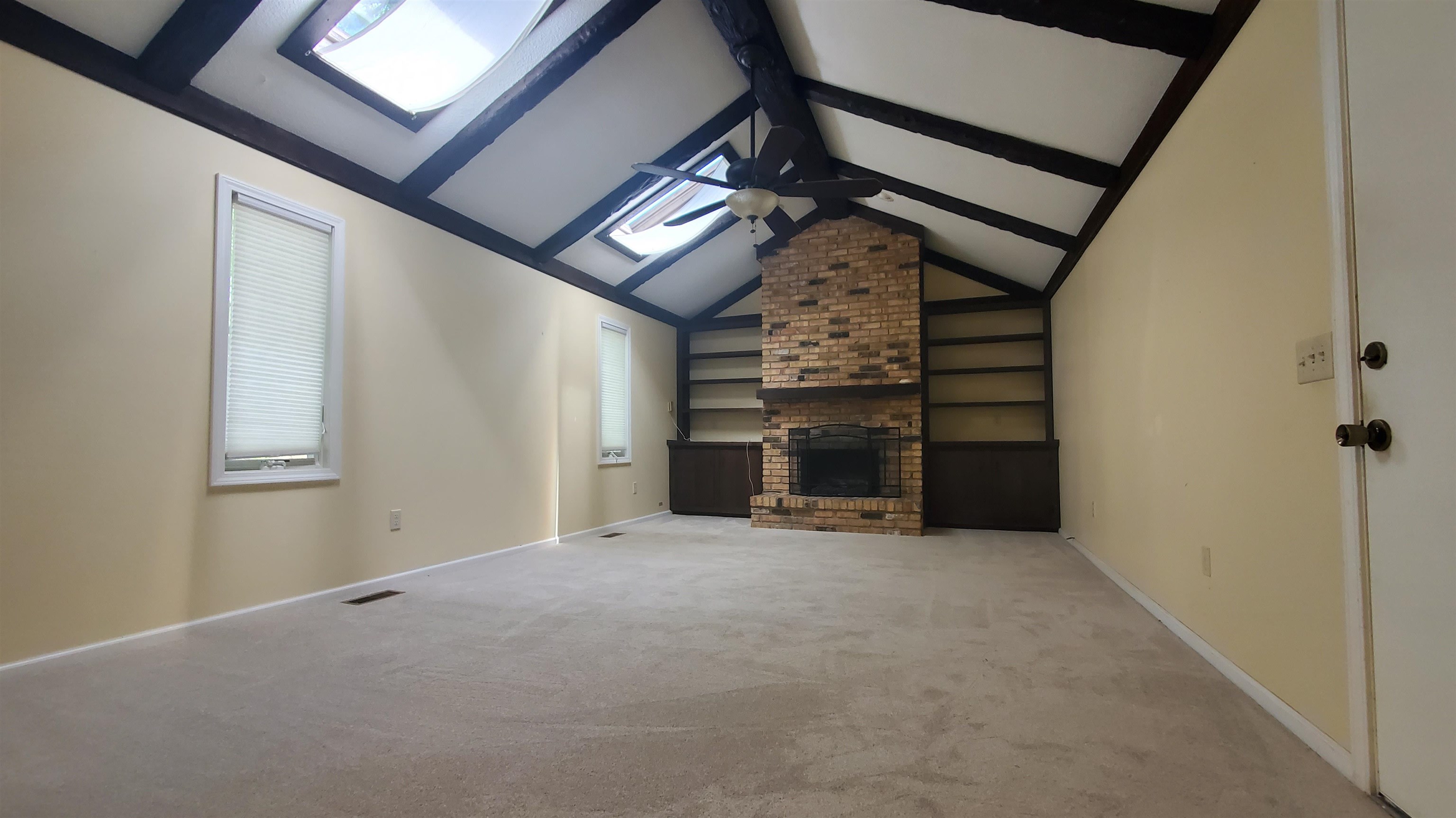 4728 Raleigh Court Property Photo 12