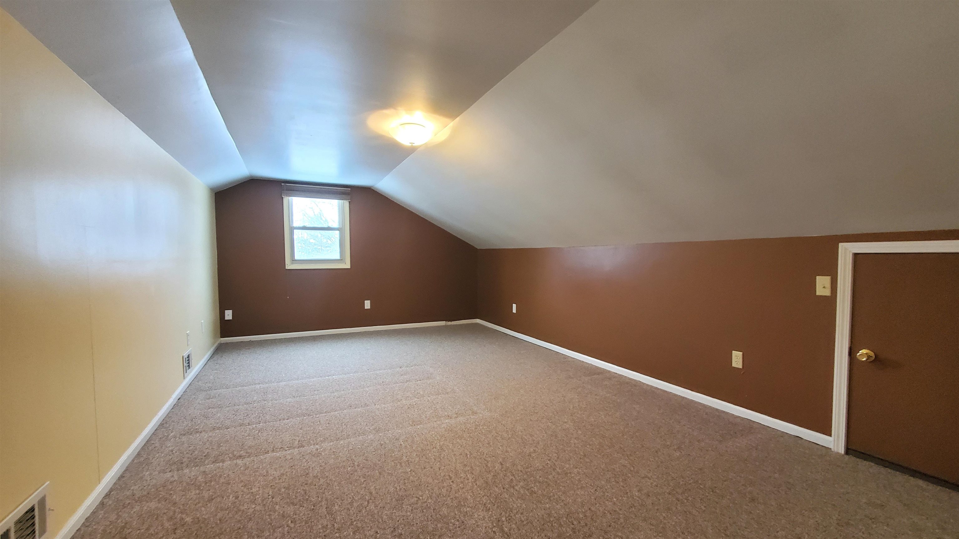 4728 Raleigh Court Property Photo 27
