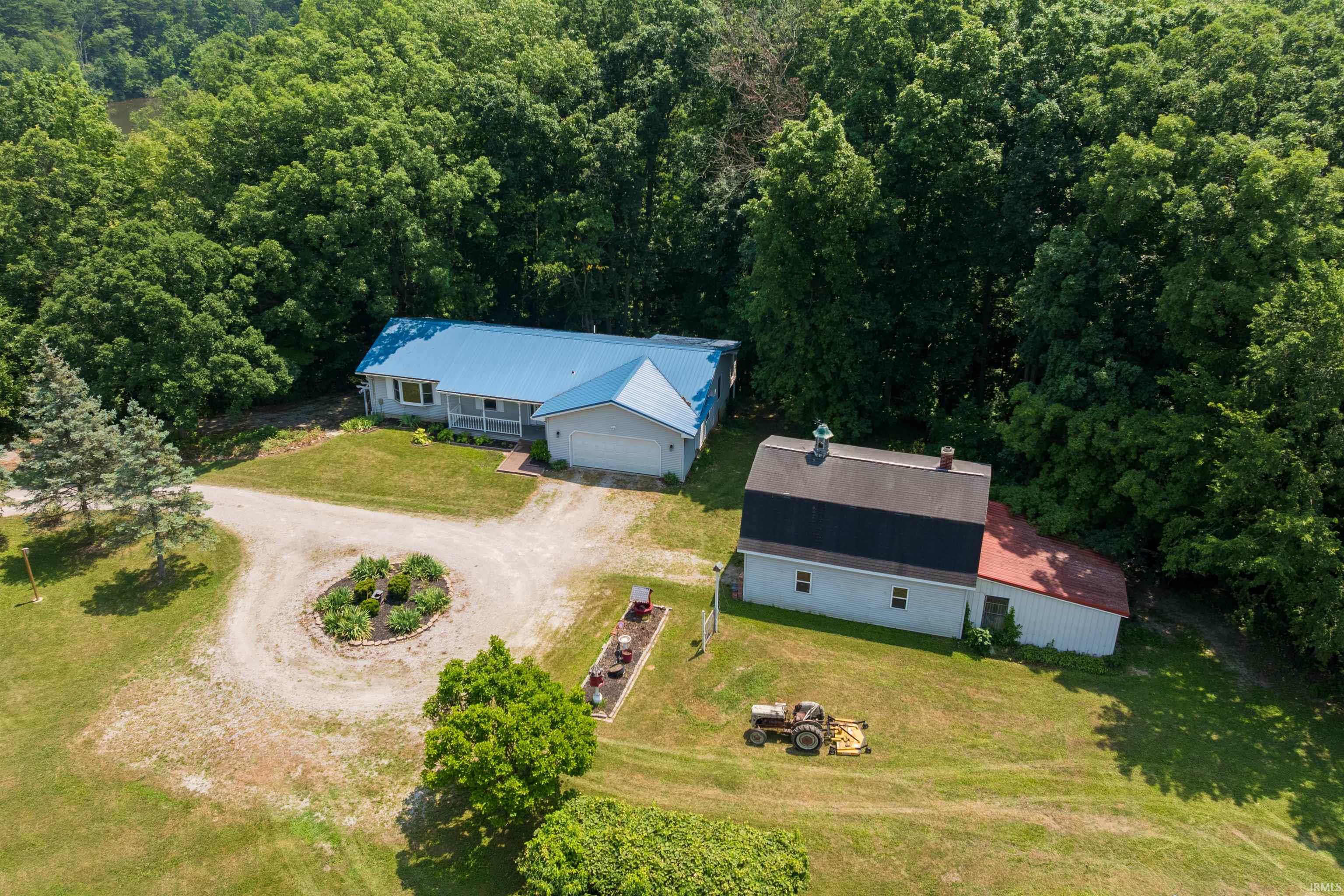 5588 County Road 29 Property Photo 1