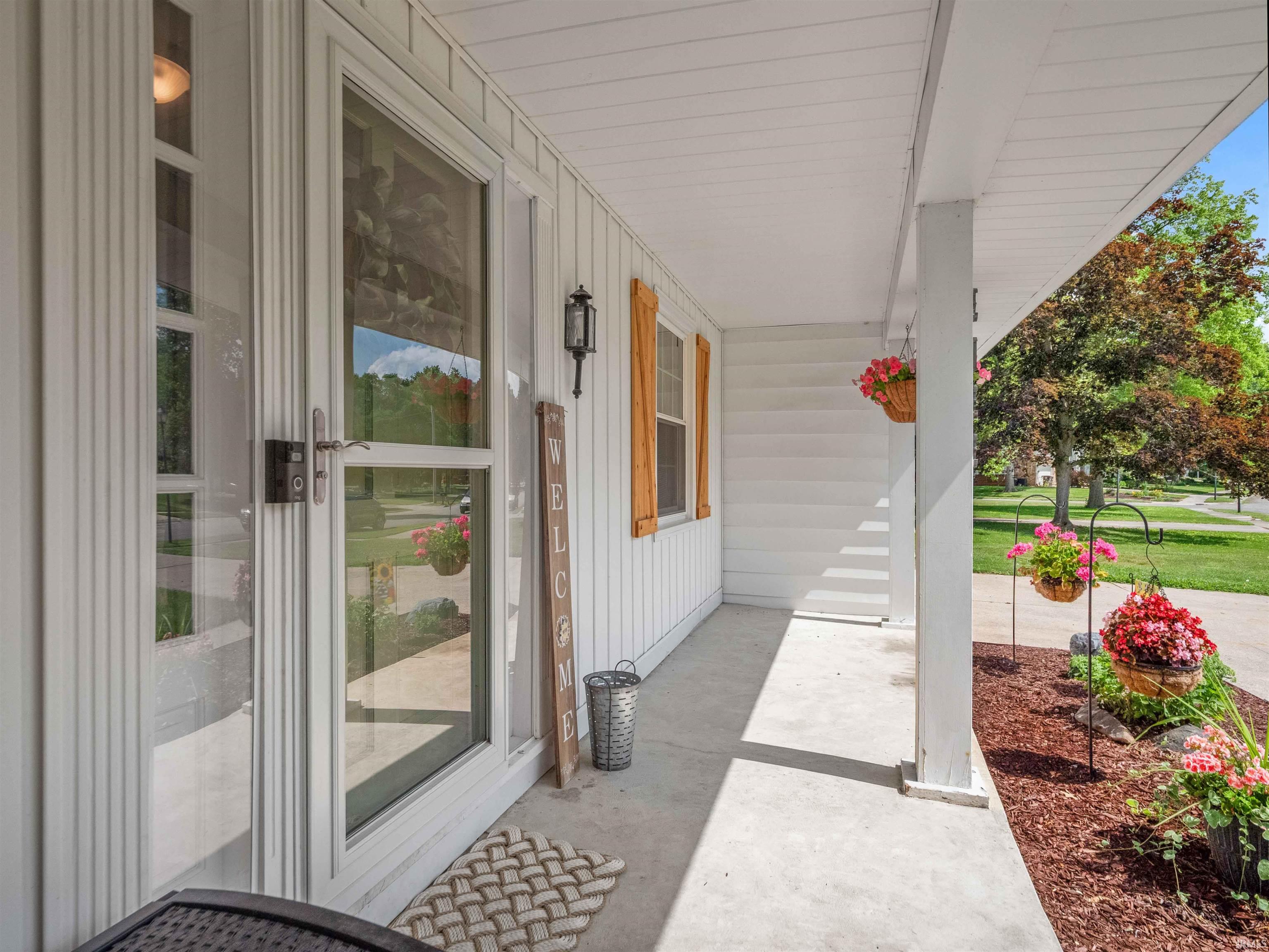 3133 Delray Drive Property Photo 3